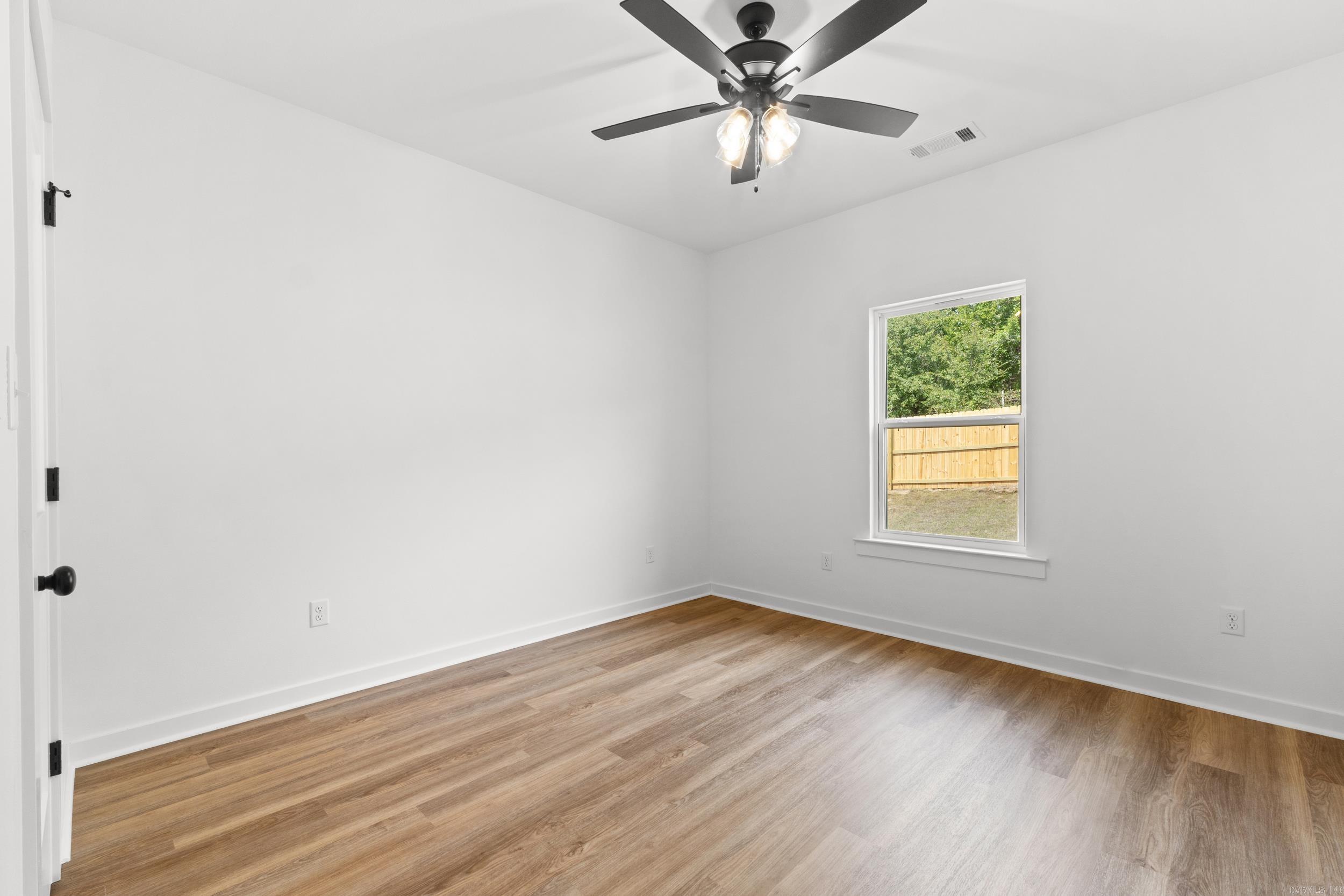 81 Lewis  Greenbrier, AR