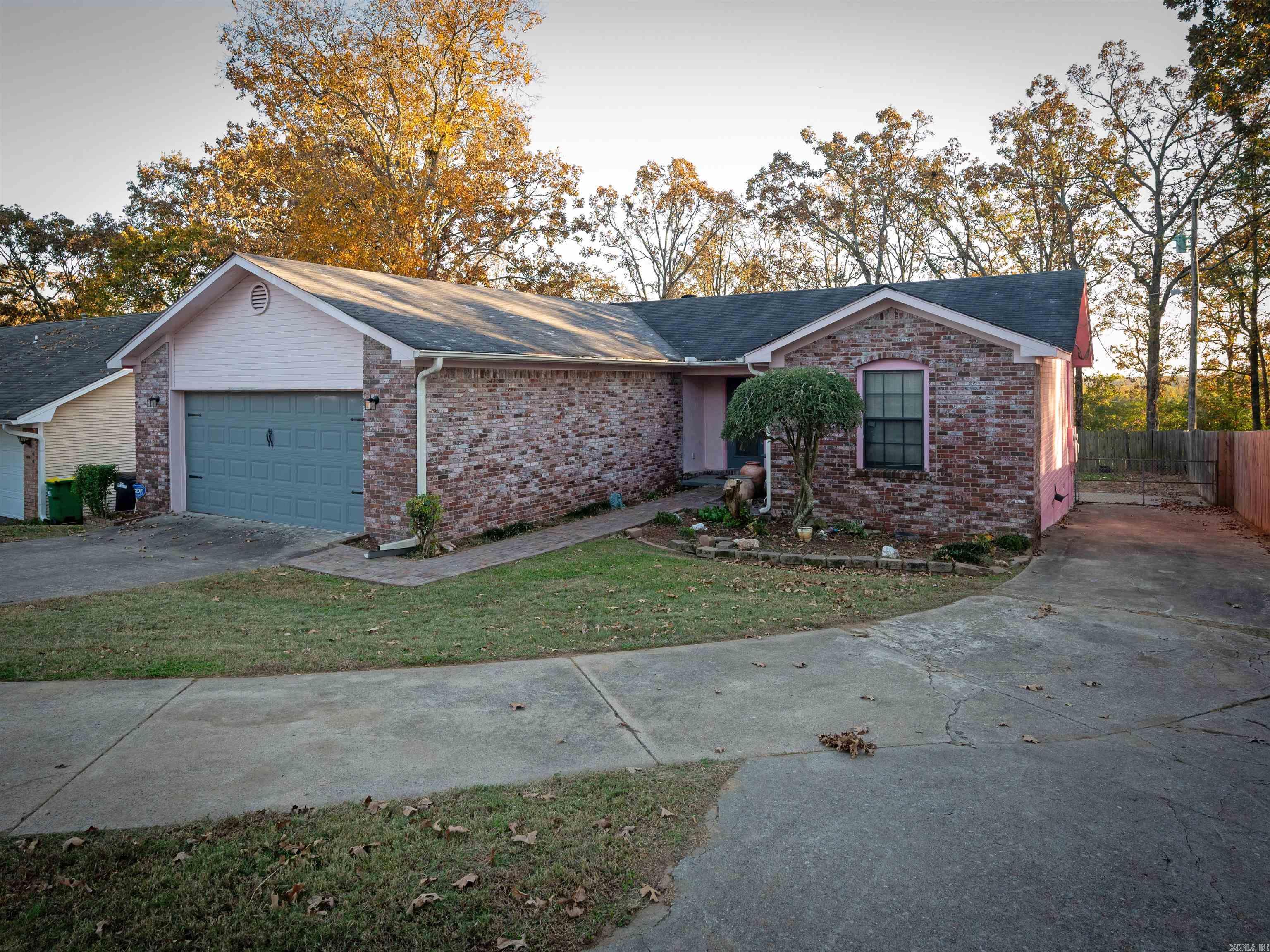 6401 Lakewood  Jacksonville, AR