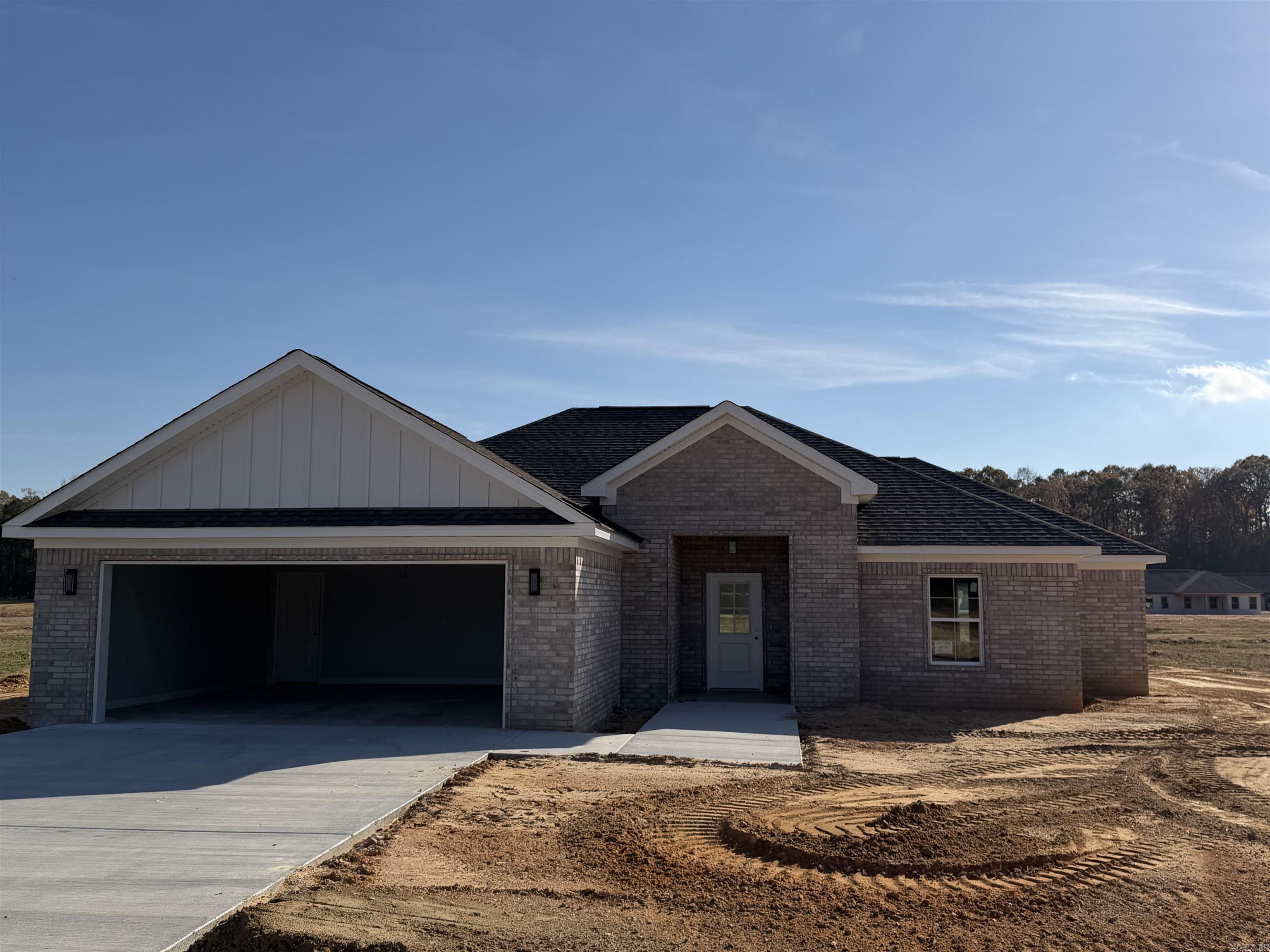 1041 Duke  Bauxite, AR