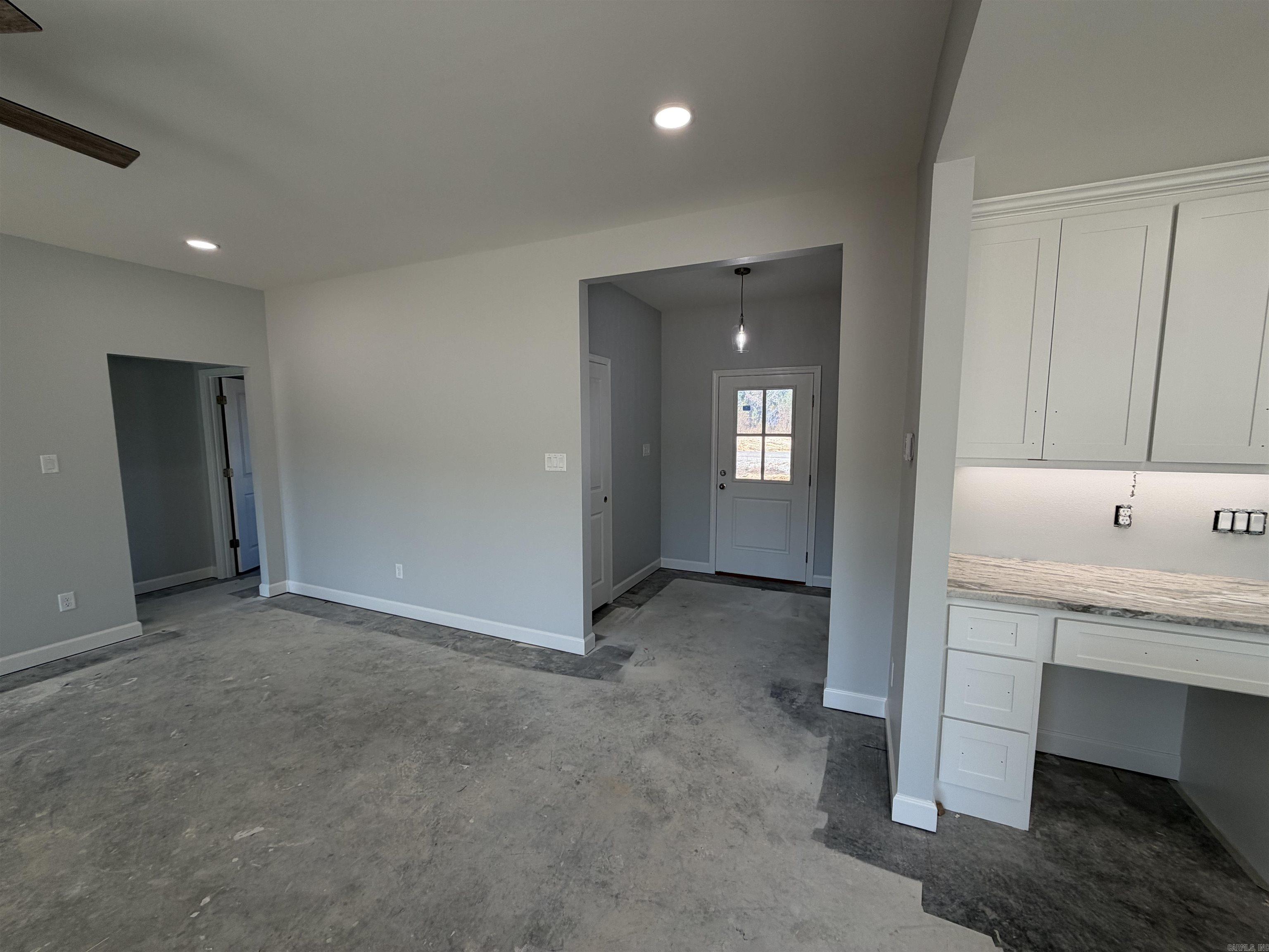 1041 Duke  Bauxite, AR