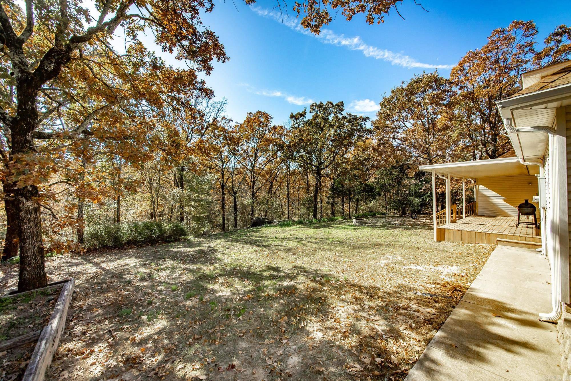 917 Lewisburg  Austin, AR