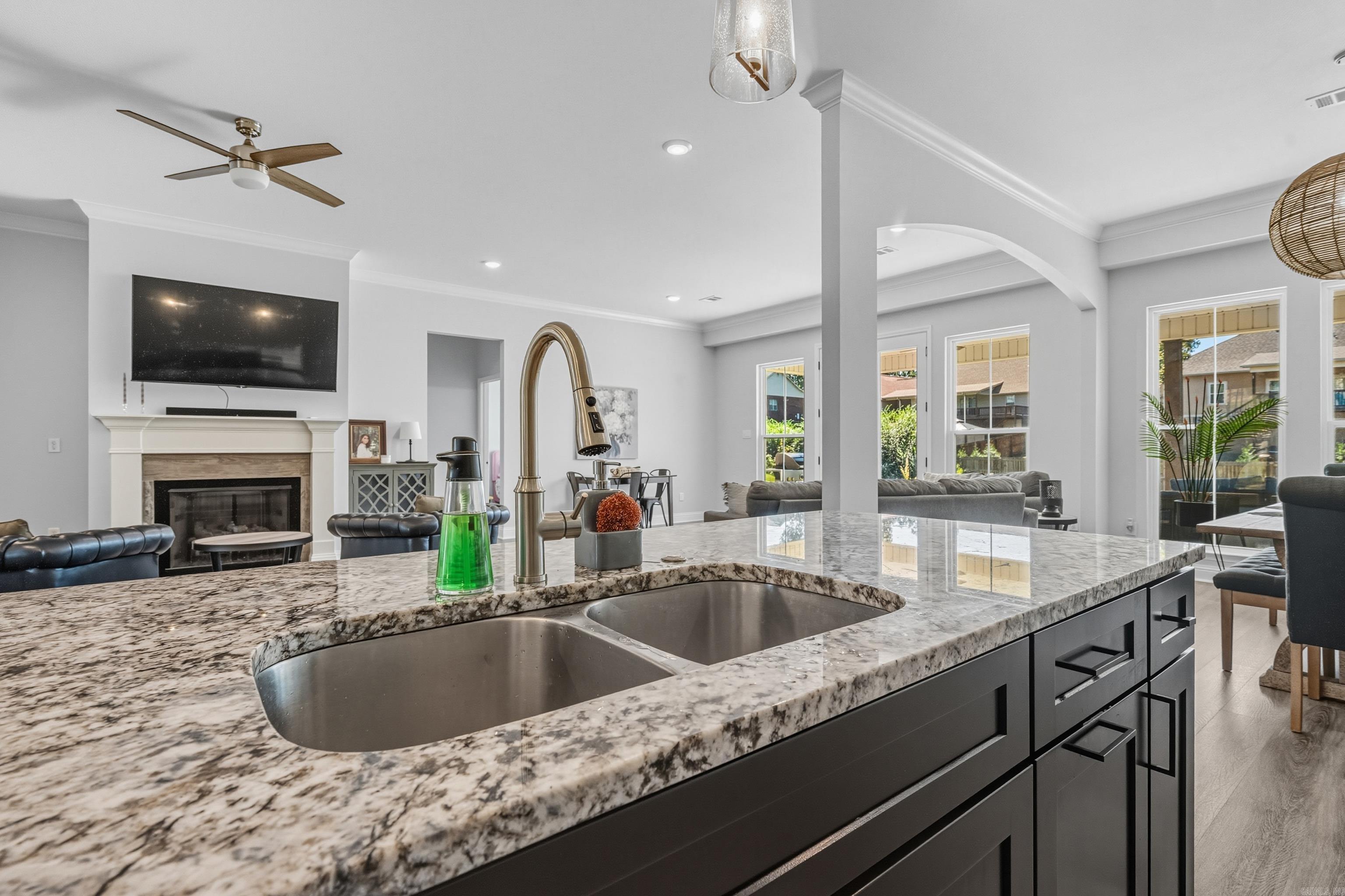 1038 Marion Anderson  Hot Springs, AR