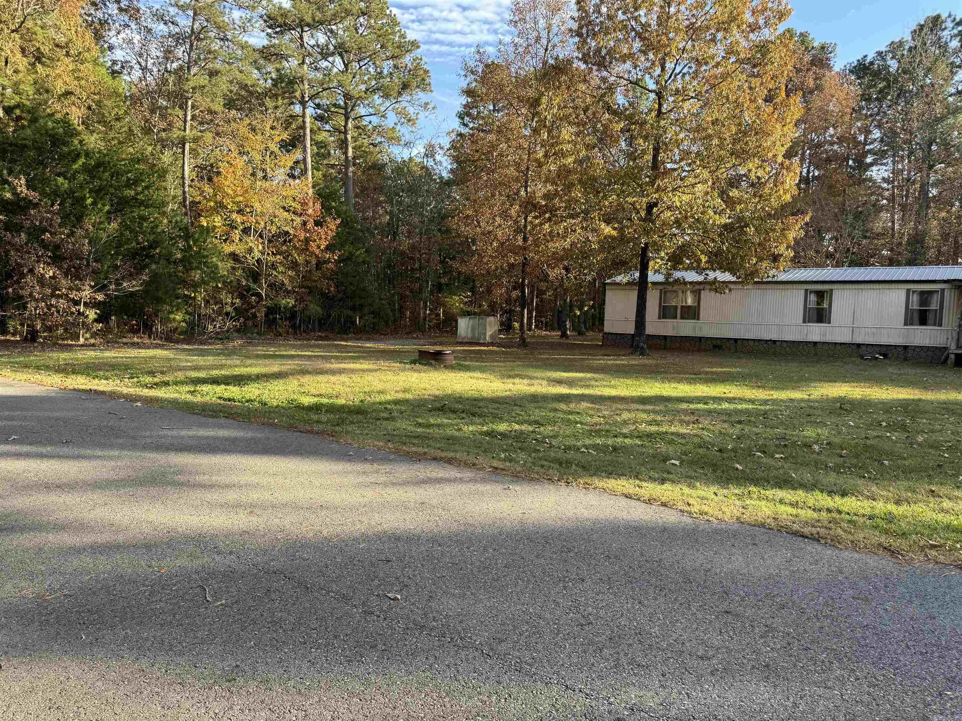 140 Howard Rd.  Higden, AR