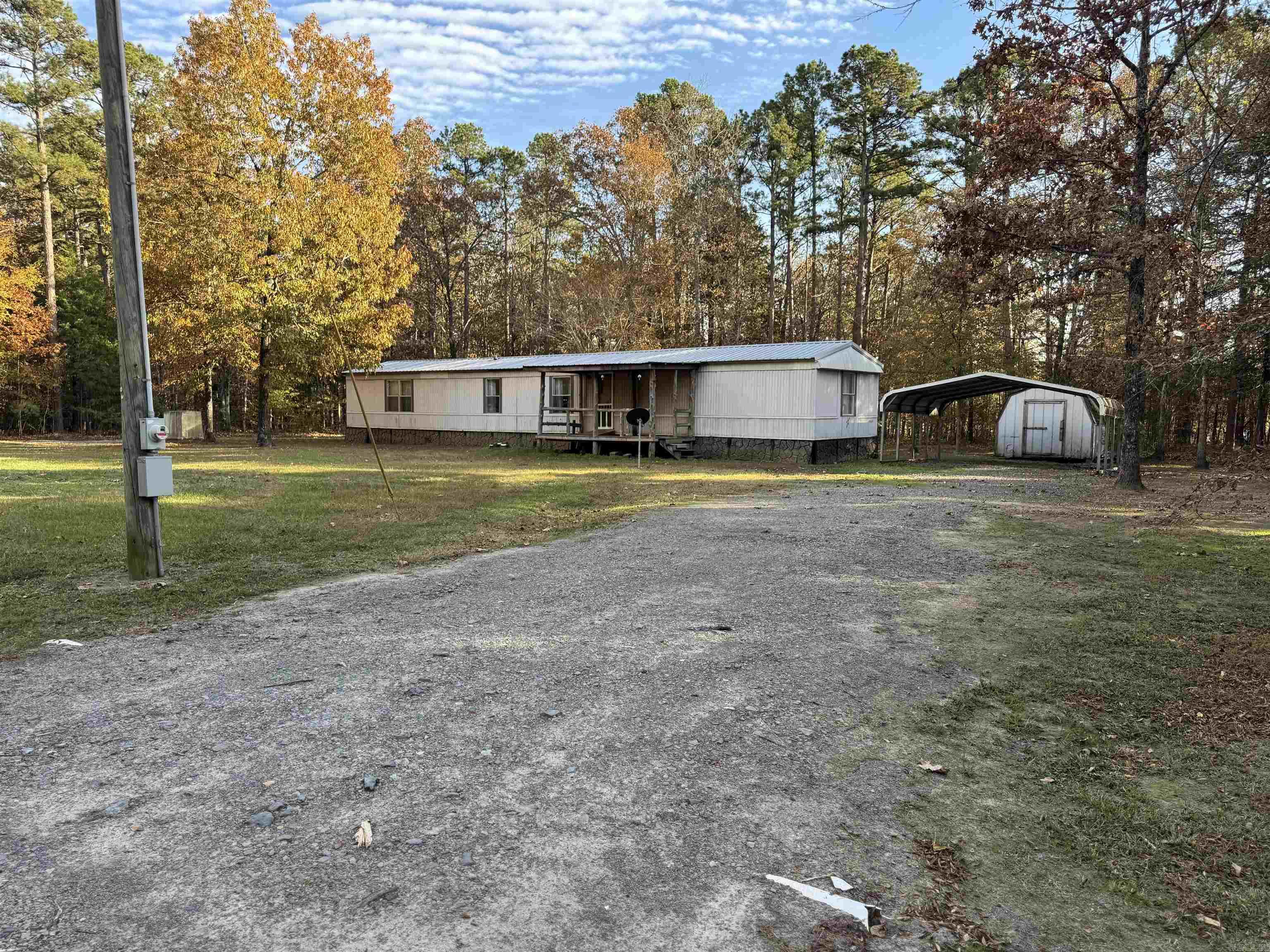 140 Howard Rd.  Higden, AR