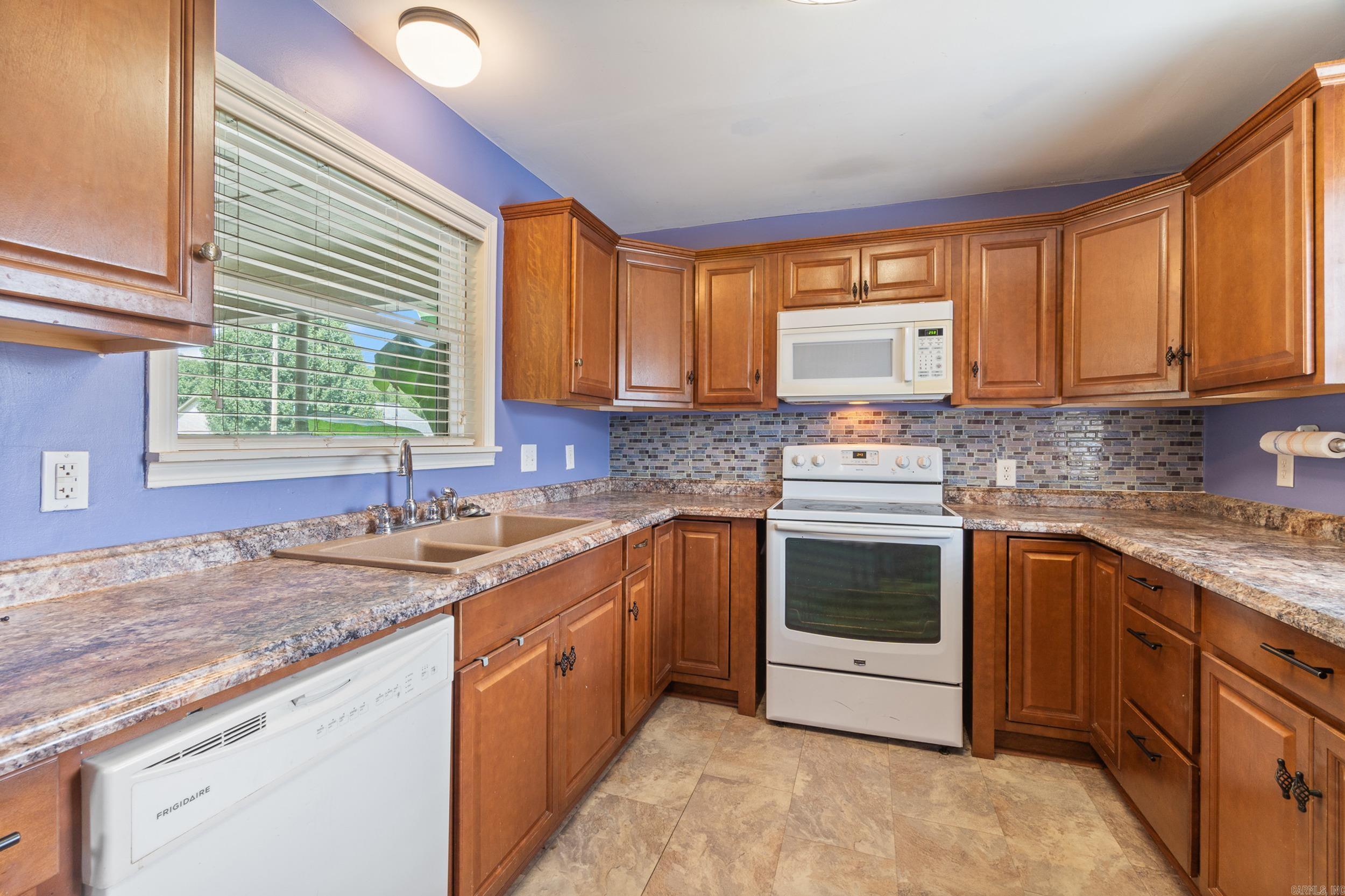 208 Ann  Sherwood, AR