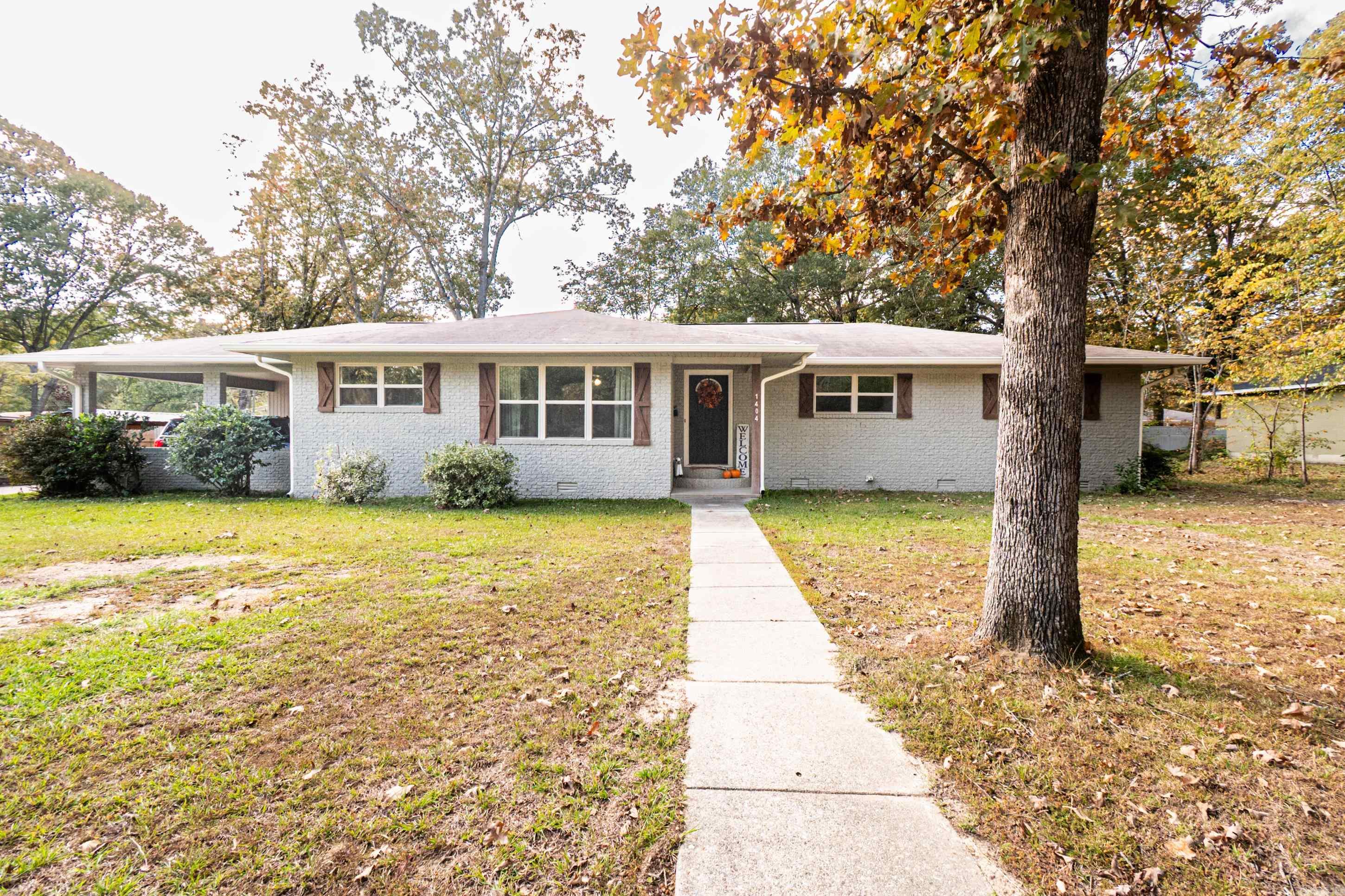 1404 Cypress St  Crossett, AR