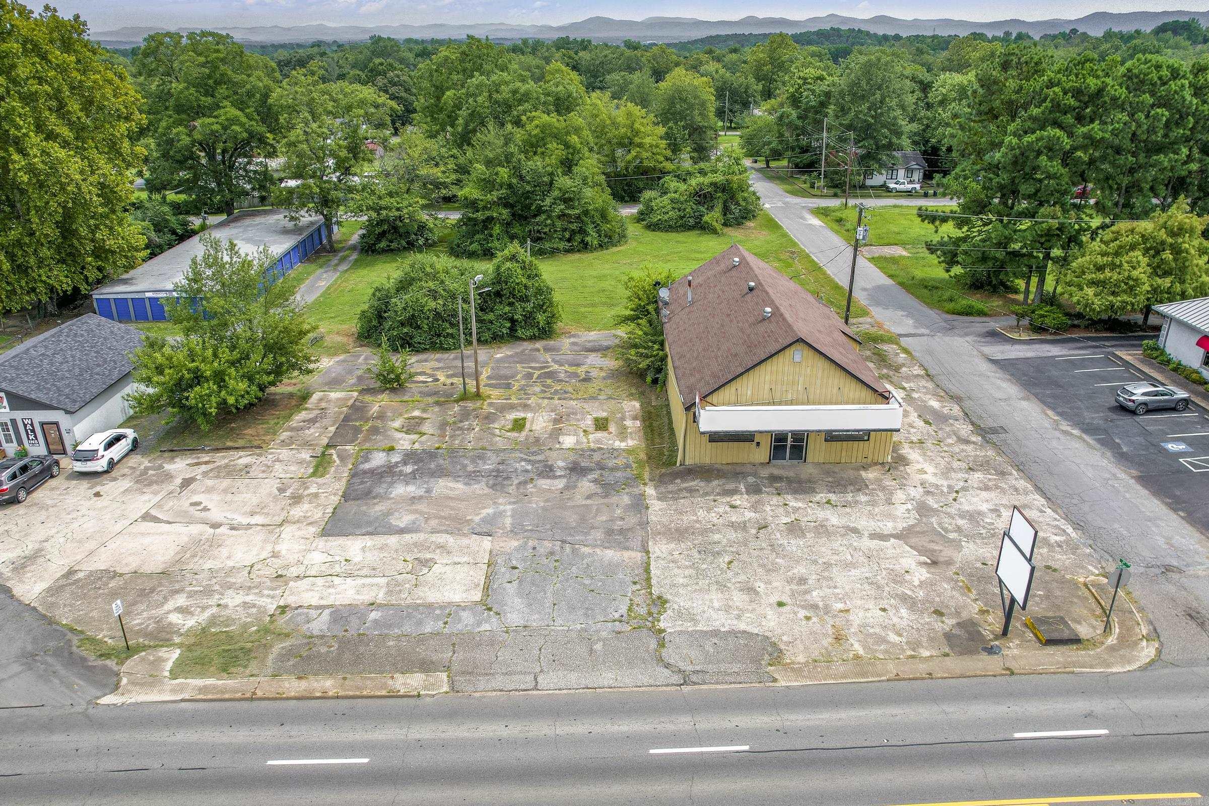 120 Hwy 71 S  Mena, AR