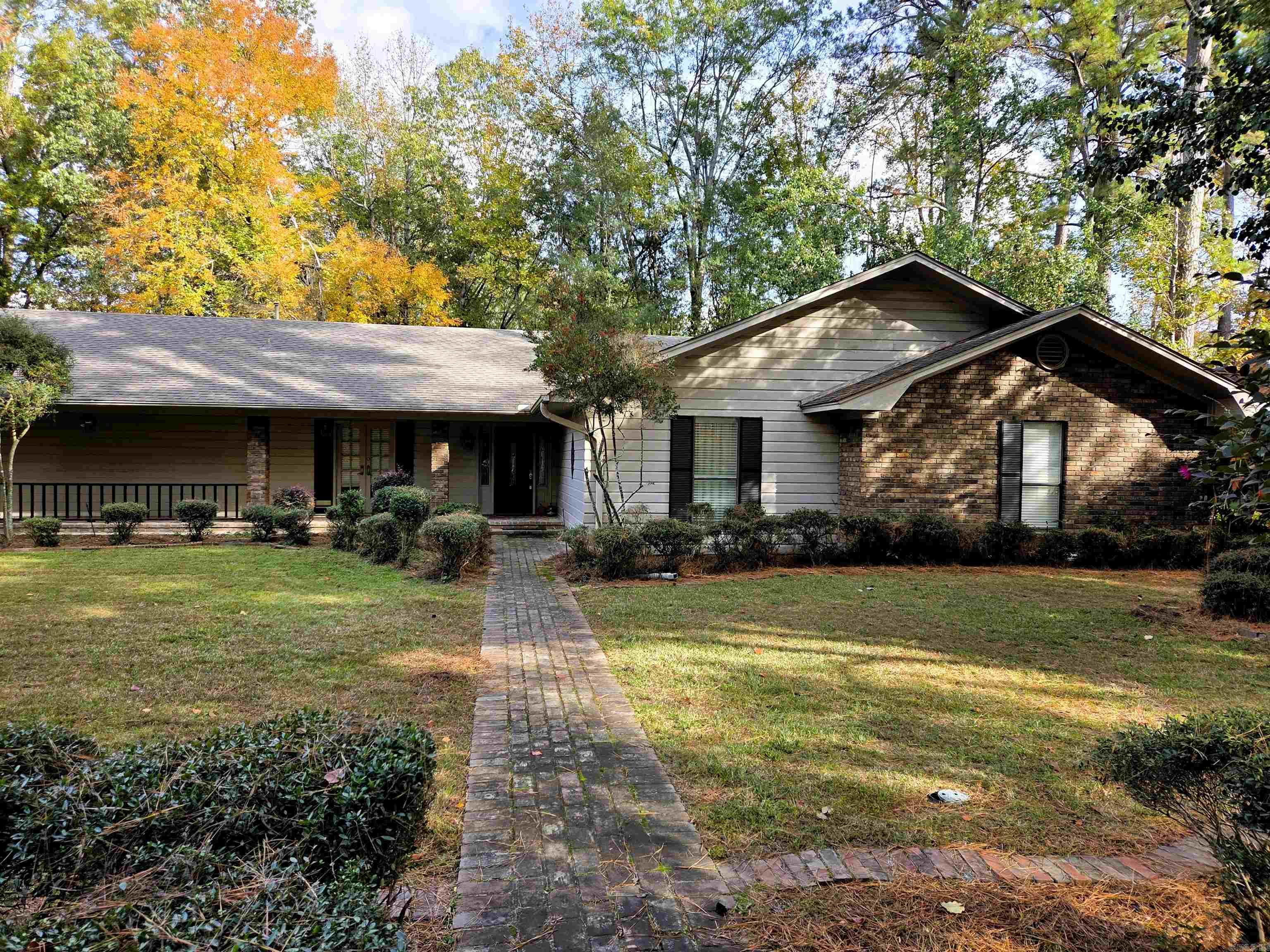 12 Elmwood Circle  Pine Bluff, AR