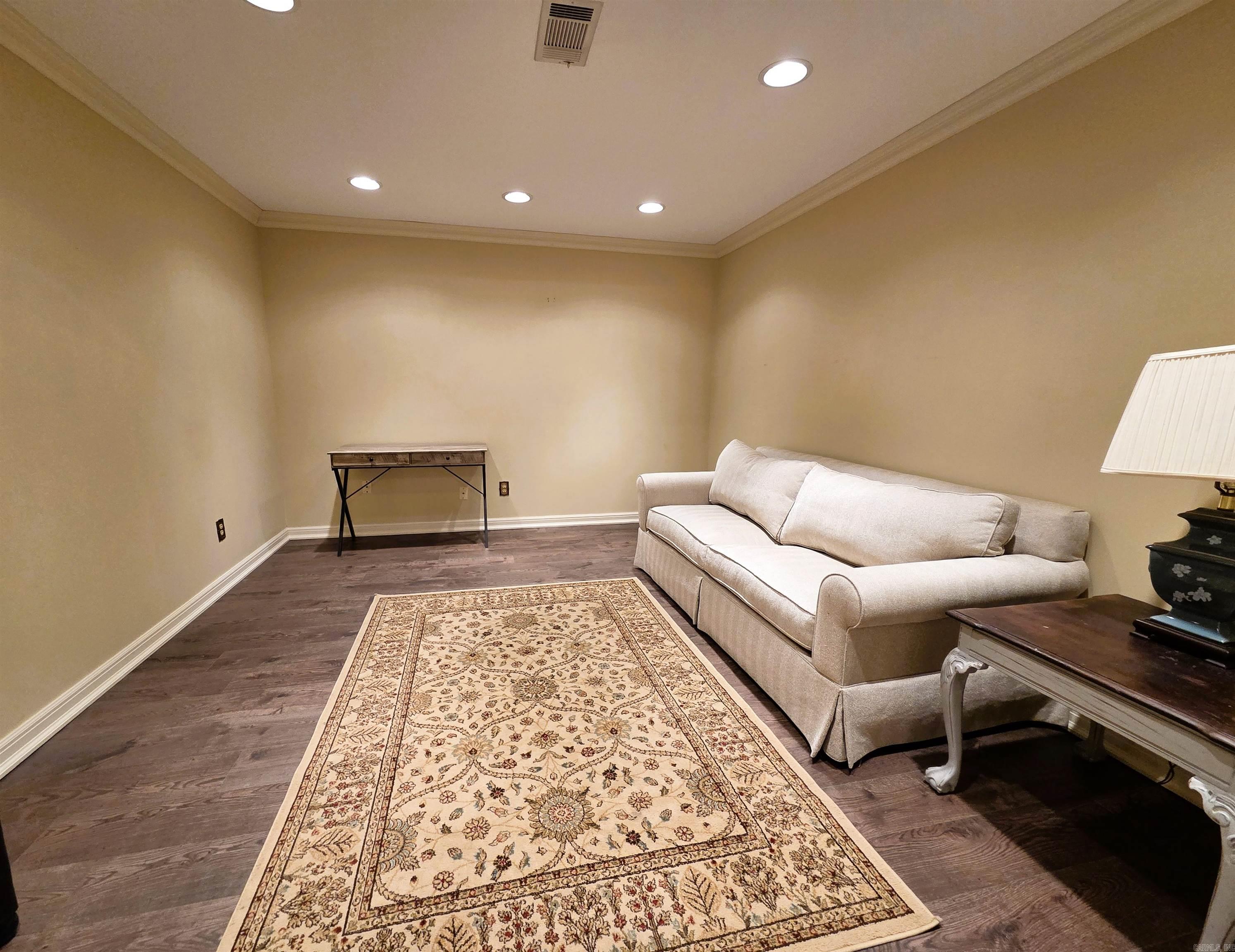 12 Elmwood Circle  Pine Bluff, AR