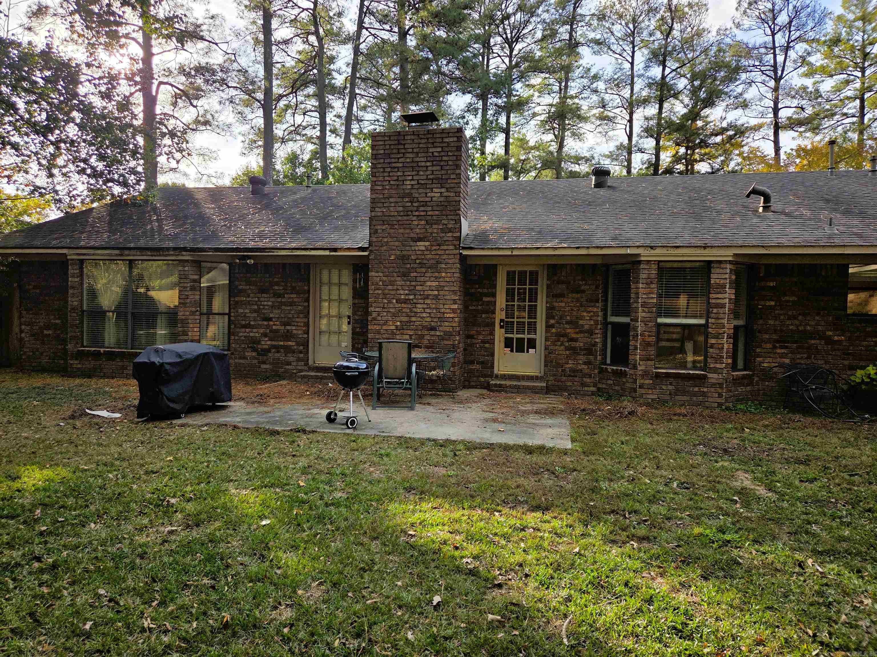 12 Elmwood Circle  Pine Bluff, AR