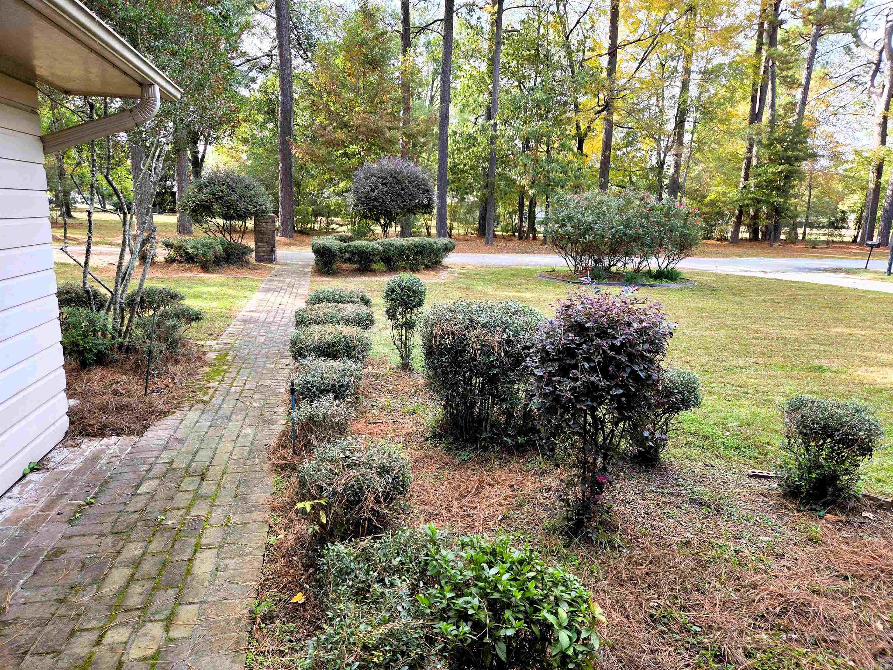 12 Elmwood Circle  Pine Bluff, AR