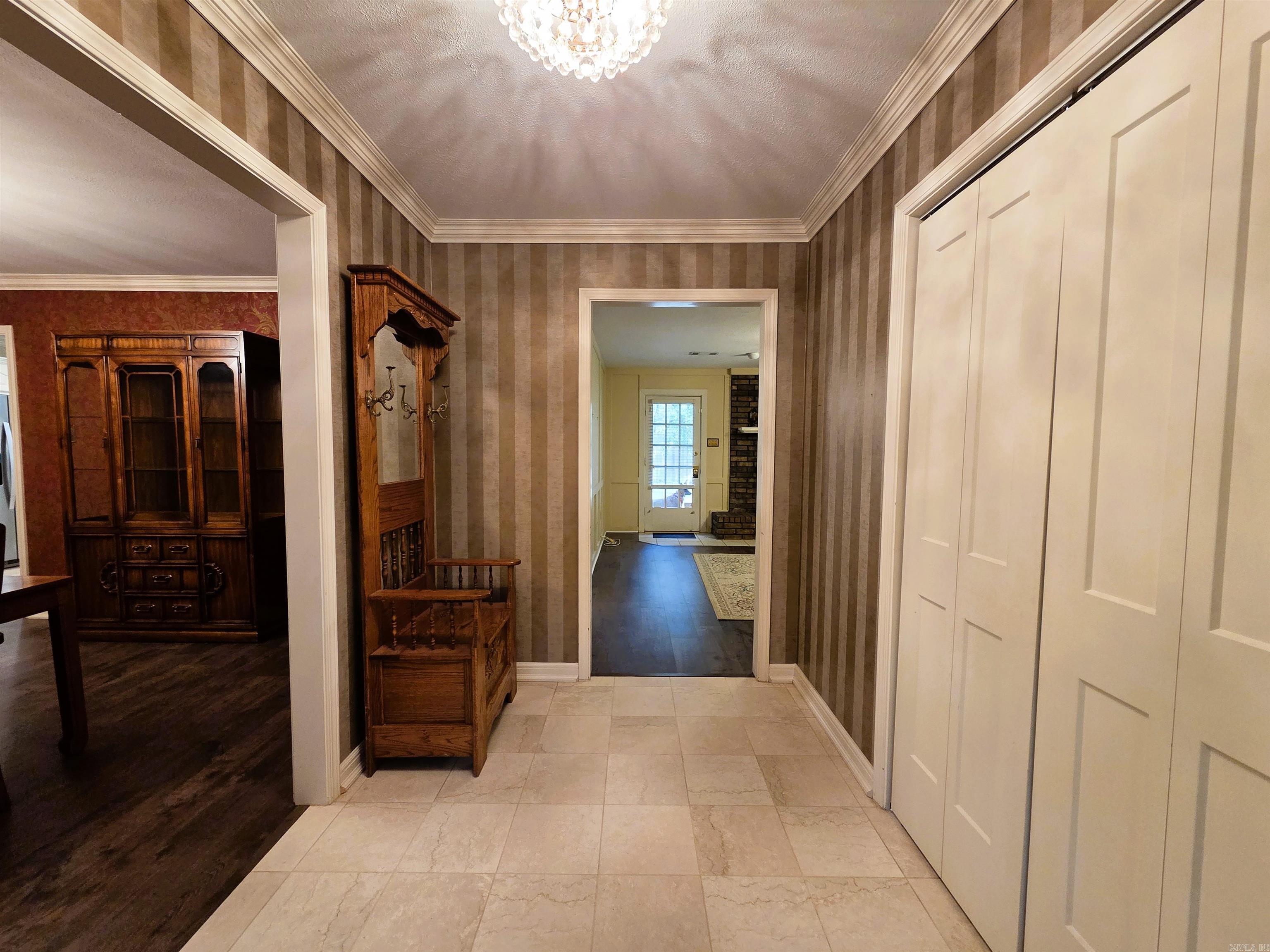 12 Elmwood Circle  Pine Bluff, AR