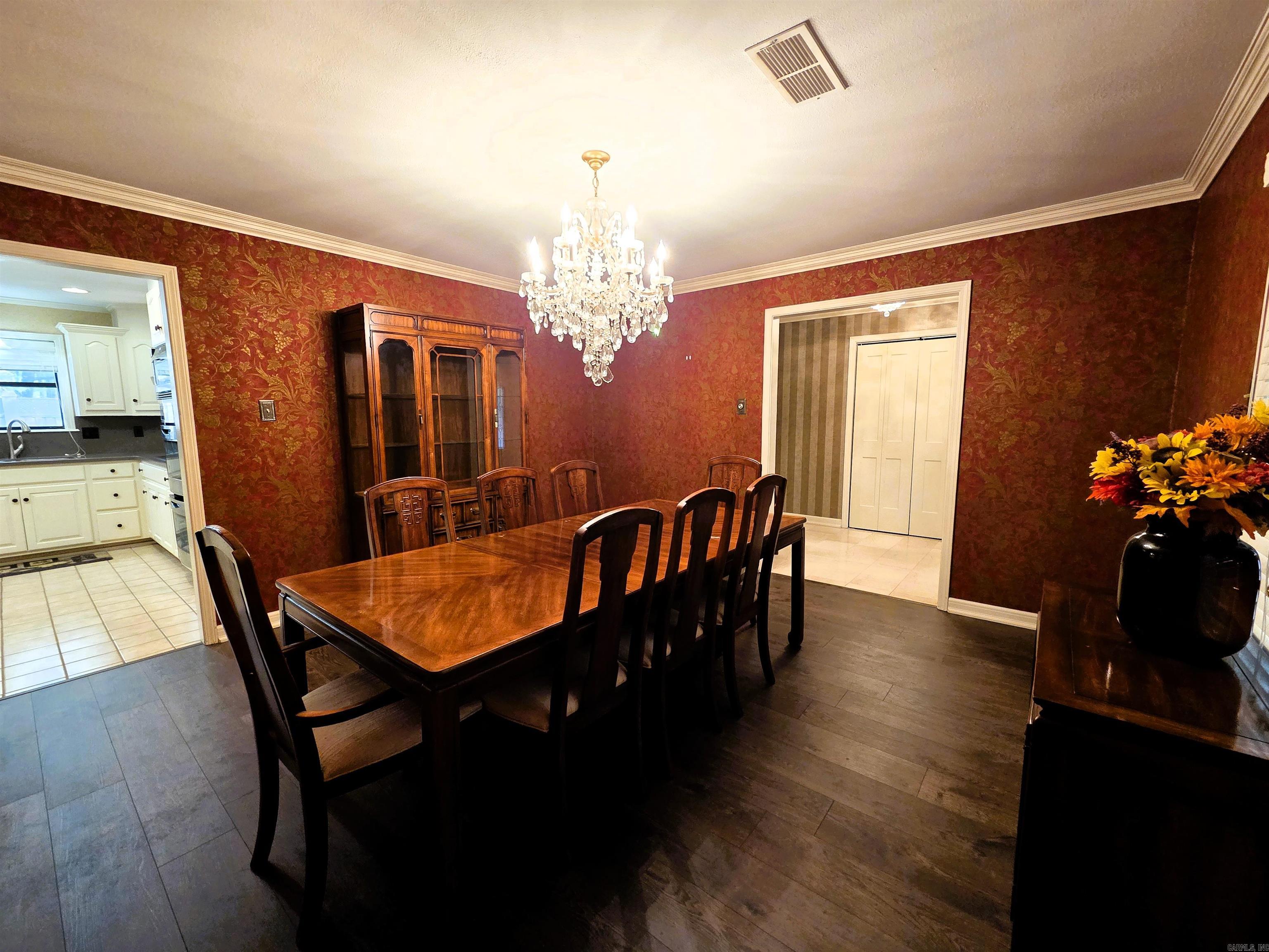 12 Elmwood Circle  Pine Bluff, AR