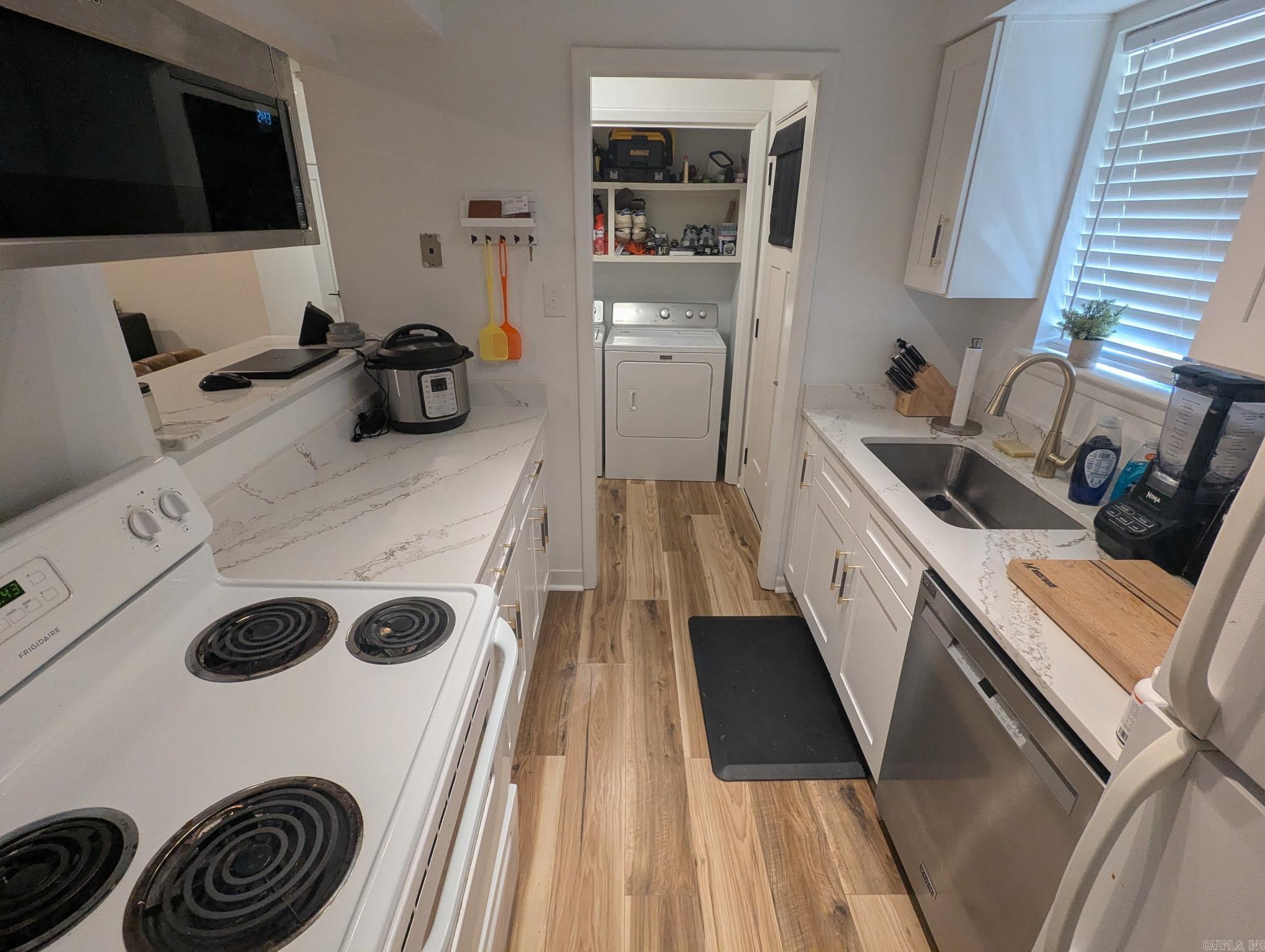 101 Pine Forest Dr.  Maumelle, AR