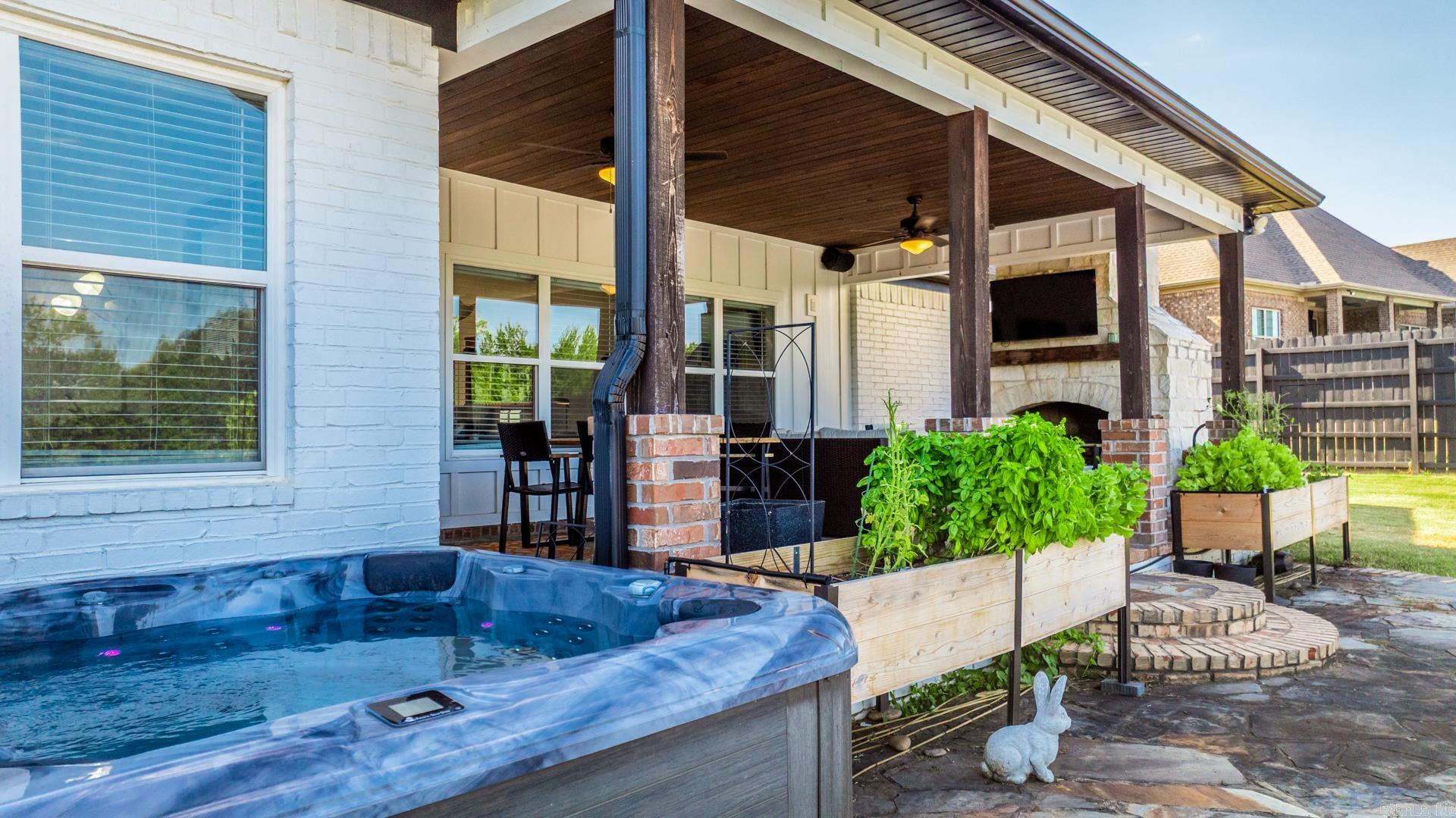 133 Plantation  Mayflower, AR