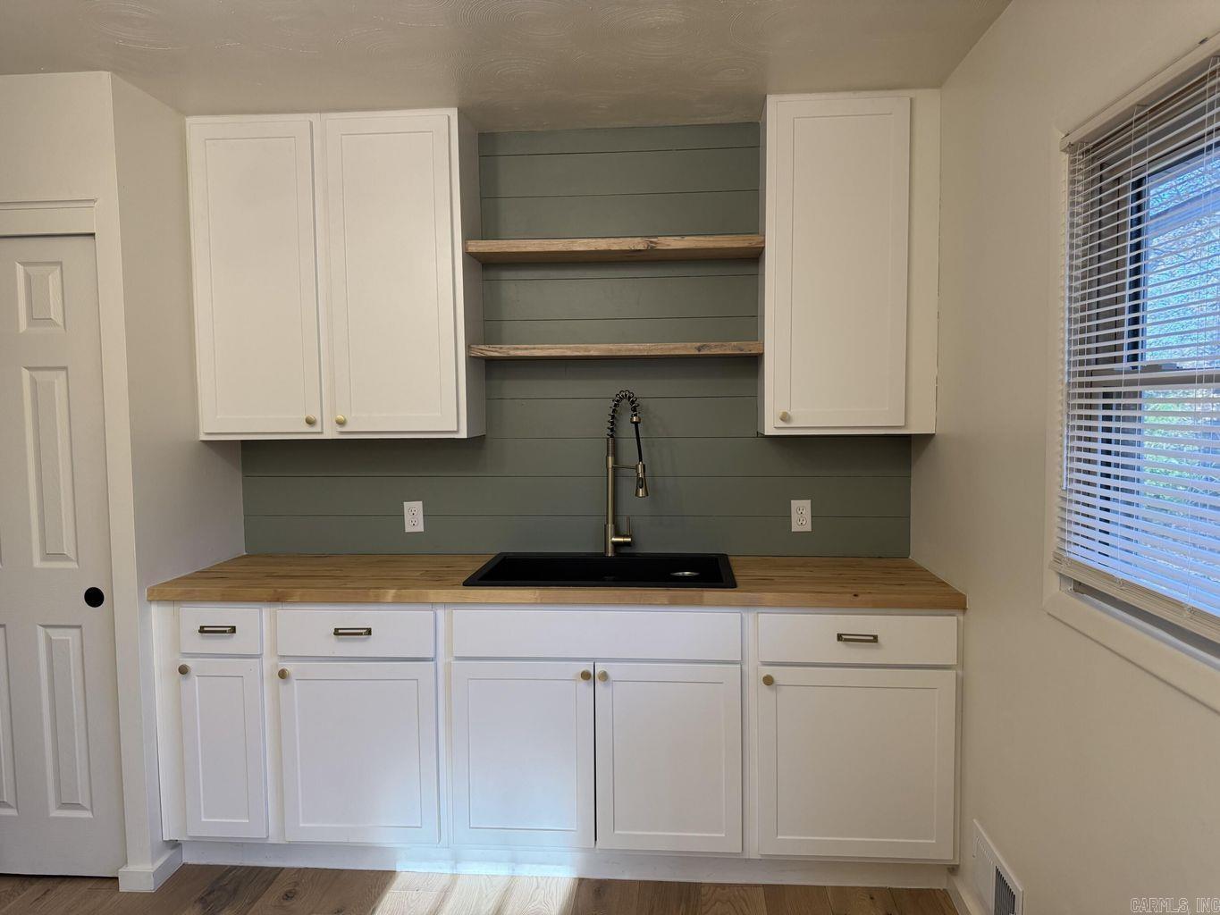 79 Powhatan  Cherokee Village, AR