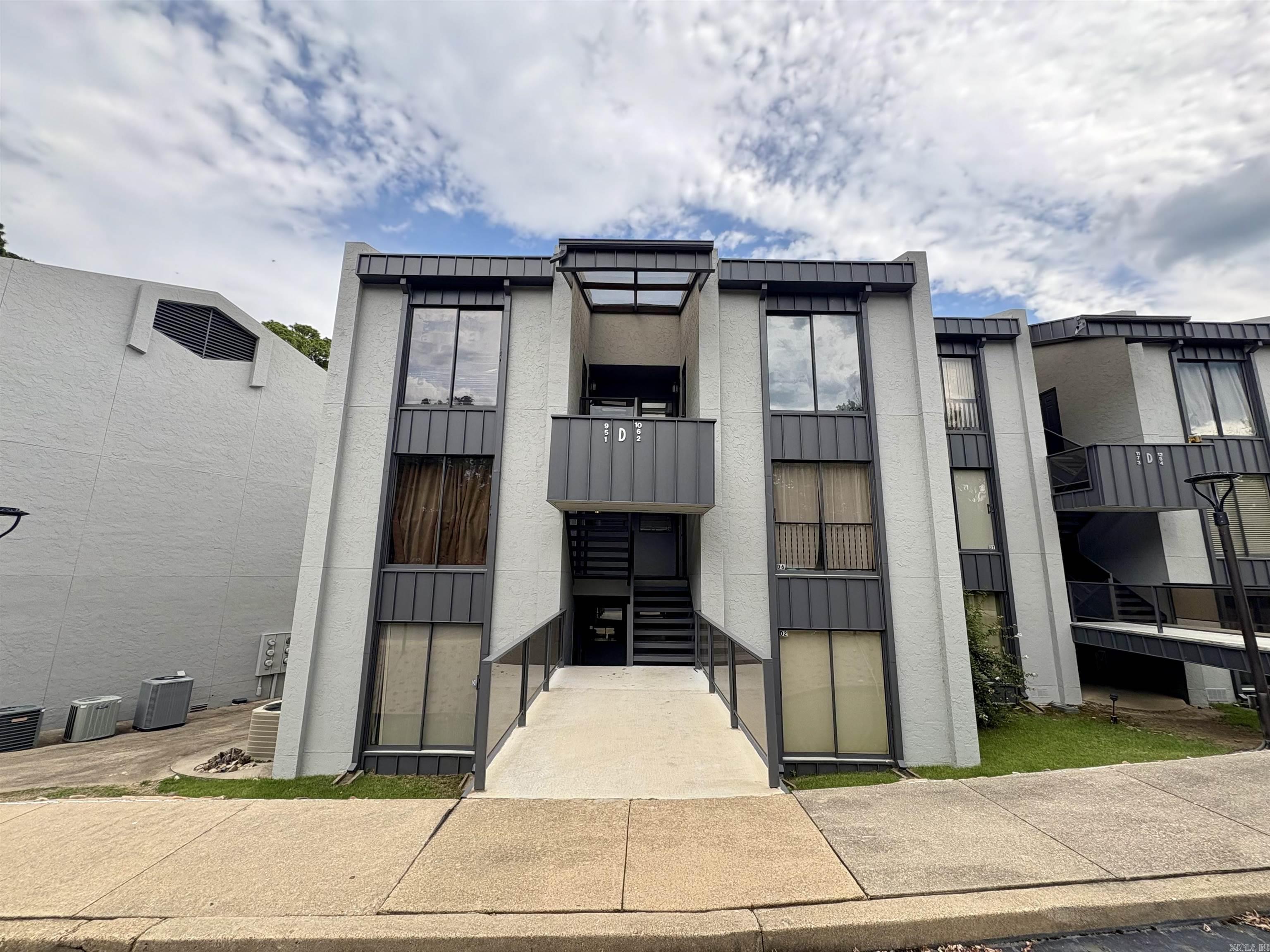 270 Lake Hamilton  Hot Springs, AR