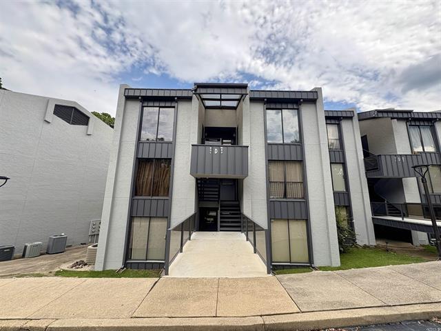 270  Lake Hamilton  Hot Springs, AR