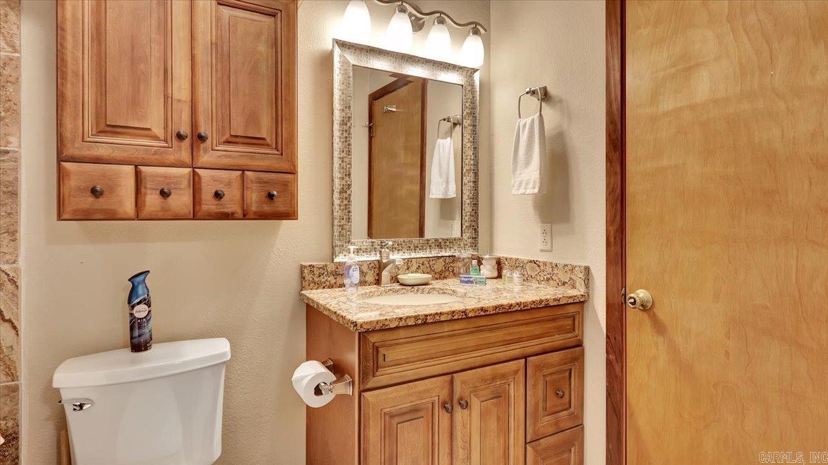 270 Lake Hamilton  Hot Springs, AR