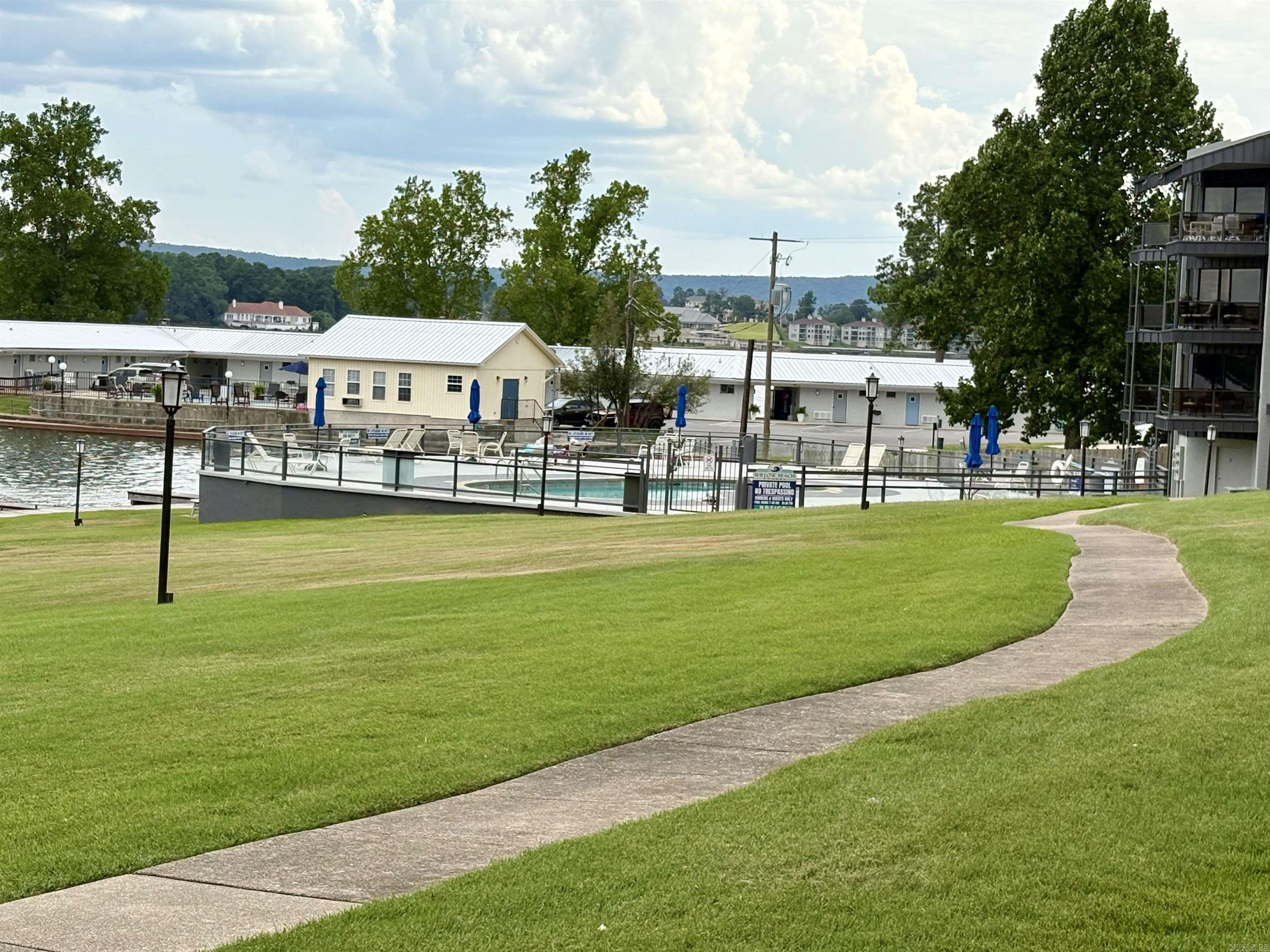 270 Lake Hamilton  Hot Springs, AR