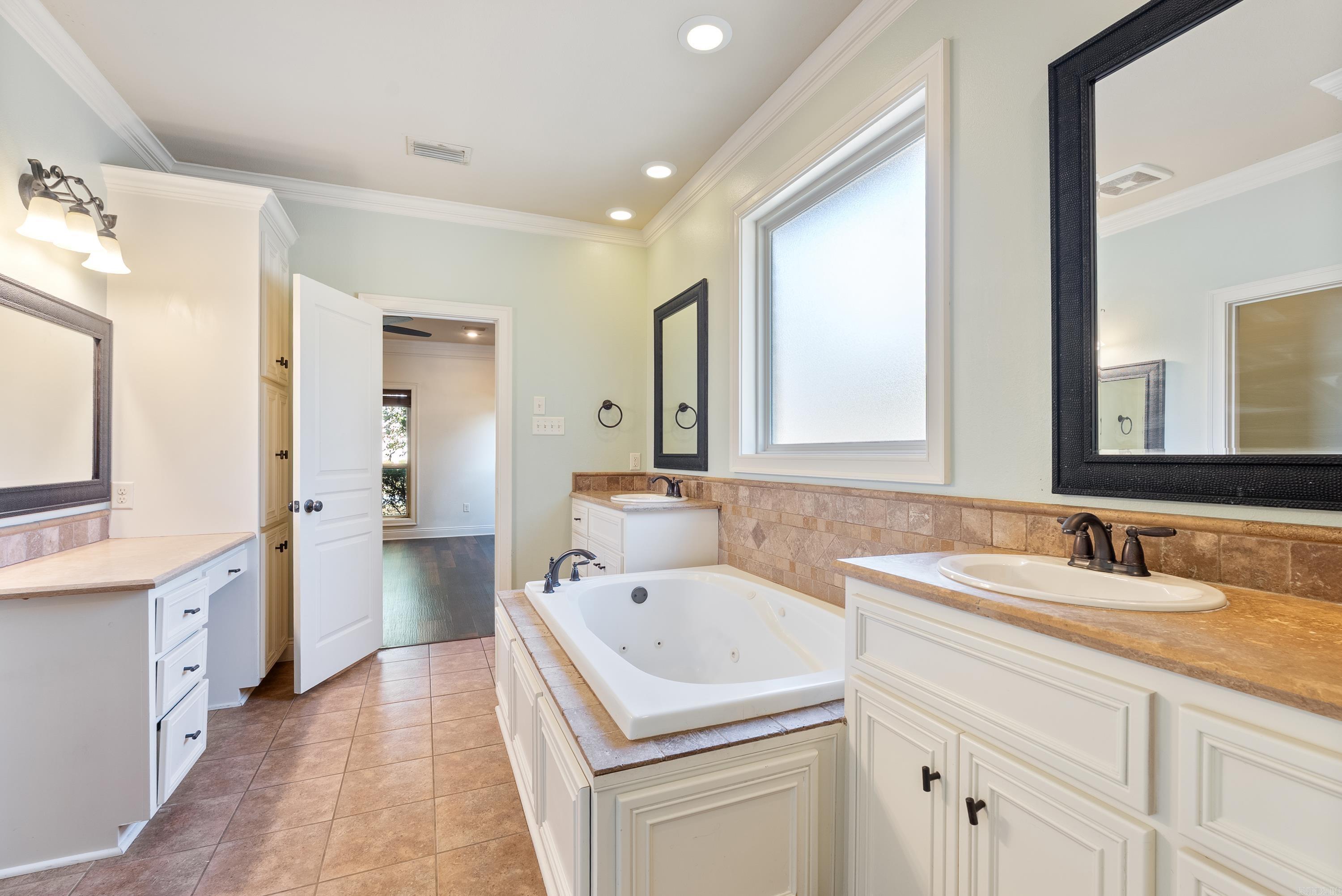 5115 Round Rock  Conway, AR