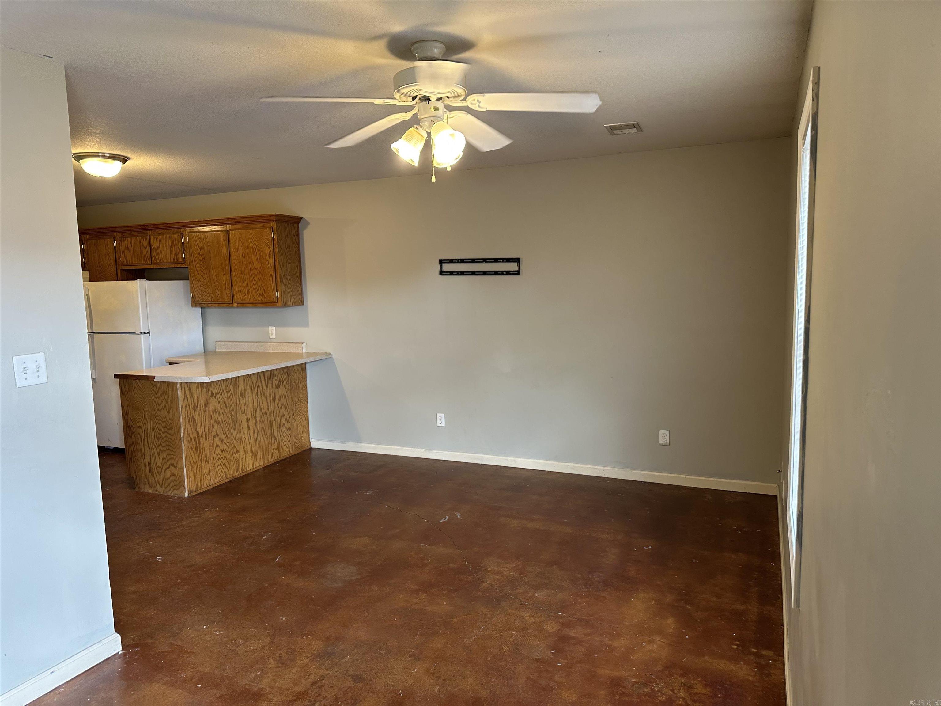 1700 Pineview  Jonesboro, AR