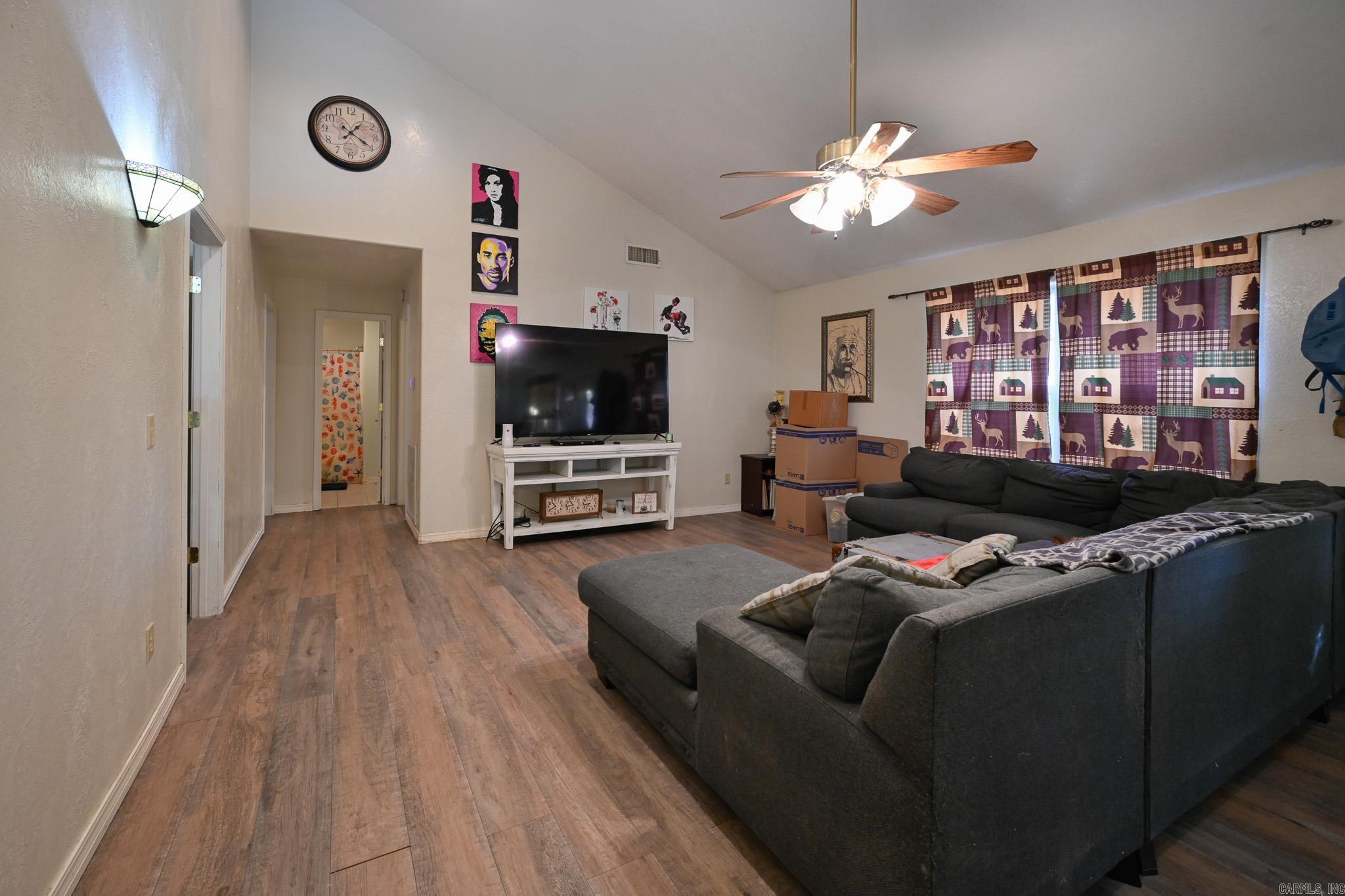 211 Simolin Lane  Mena, AR