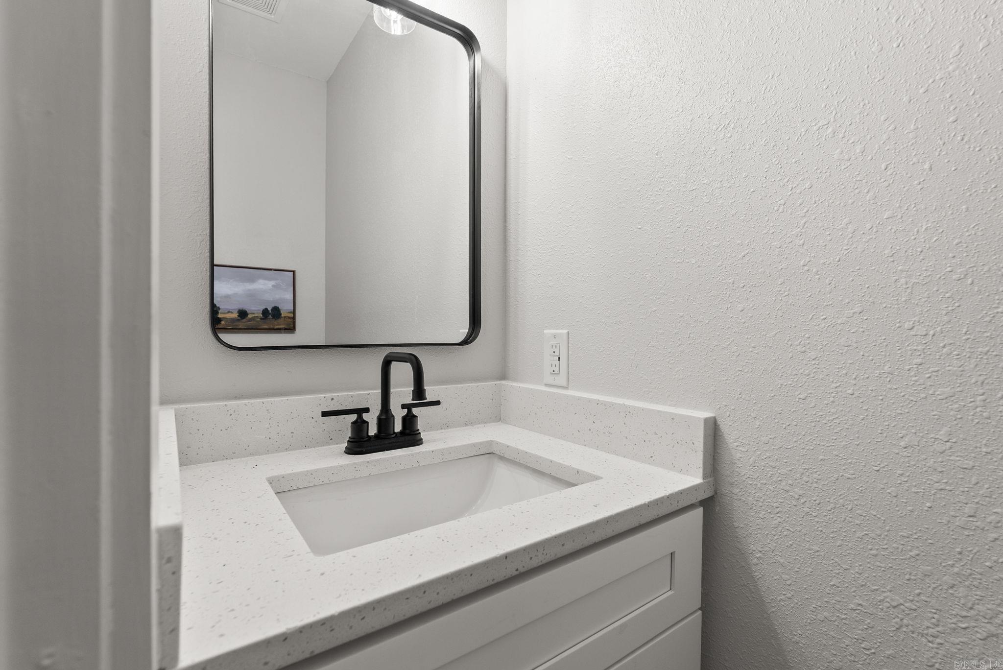 8 Edgehill  Maumelle, AR