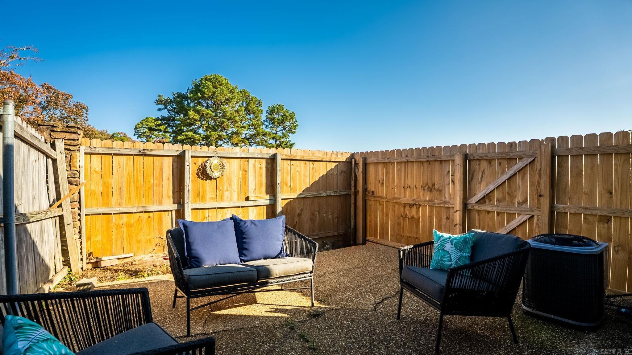 8 Edgehill  Maumelle, AR