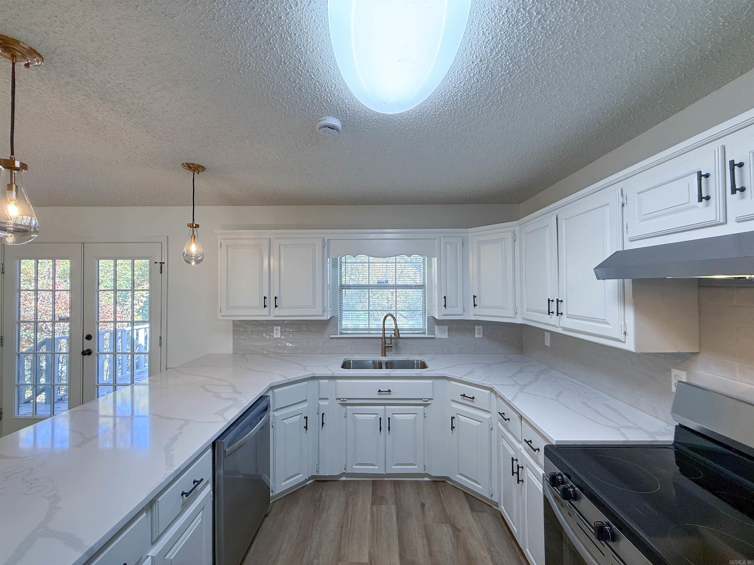 11706 Shady Creek Dr  Little Rock, AR