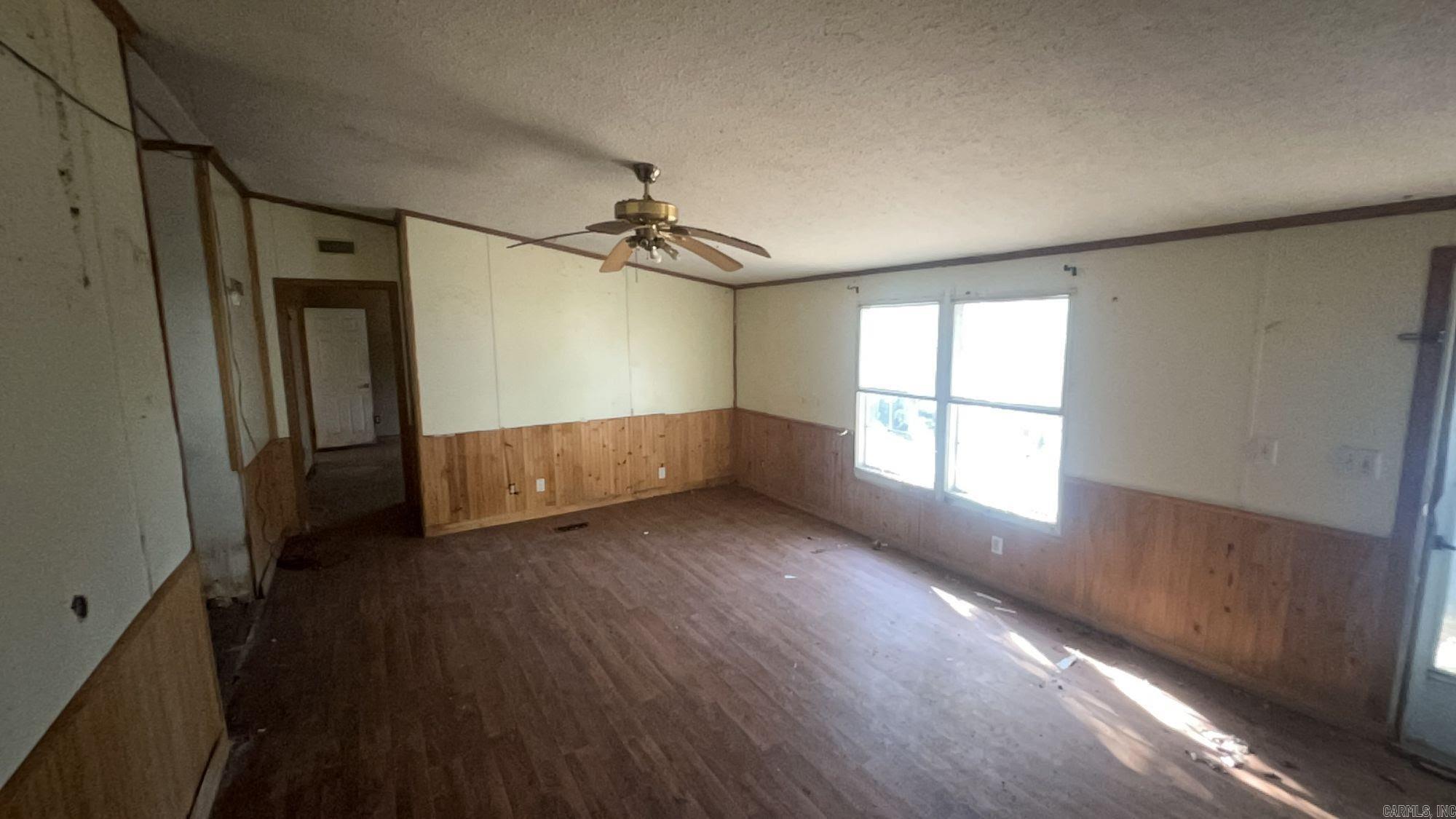 210 E San Francisco Ave  Black Oak, AR