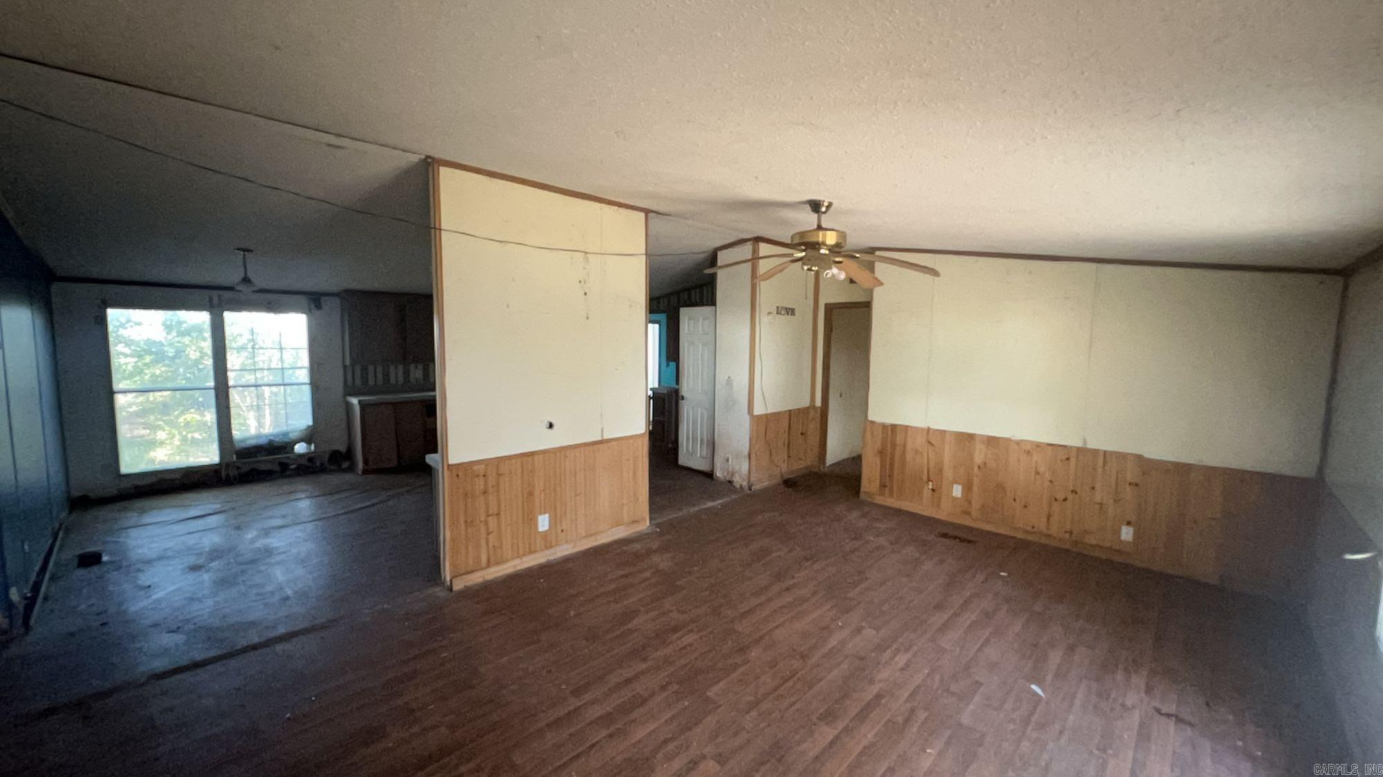 210 E San Francisco Ave  Black Oak, AR