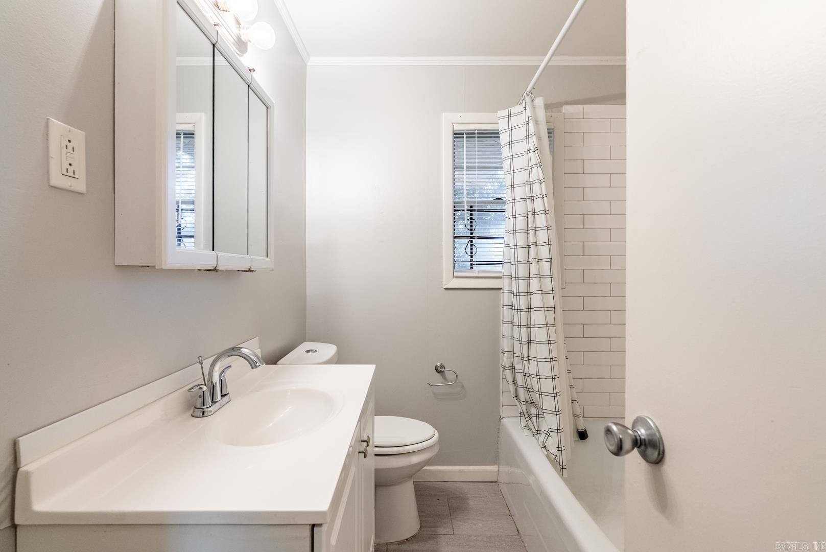 3615 Capitol  Little Rock, AR