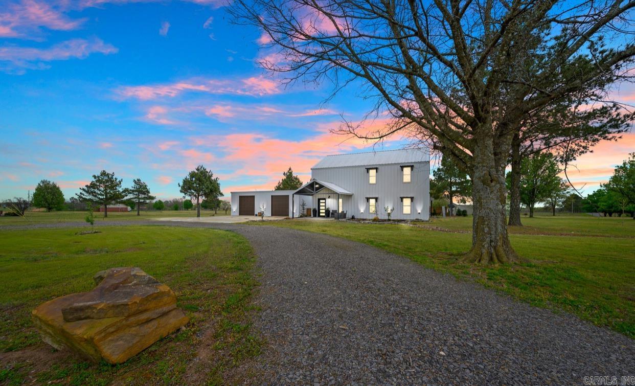 104 Staggs  Nashville, AR