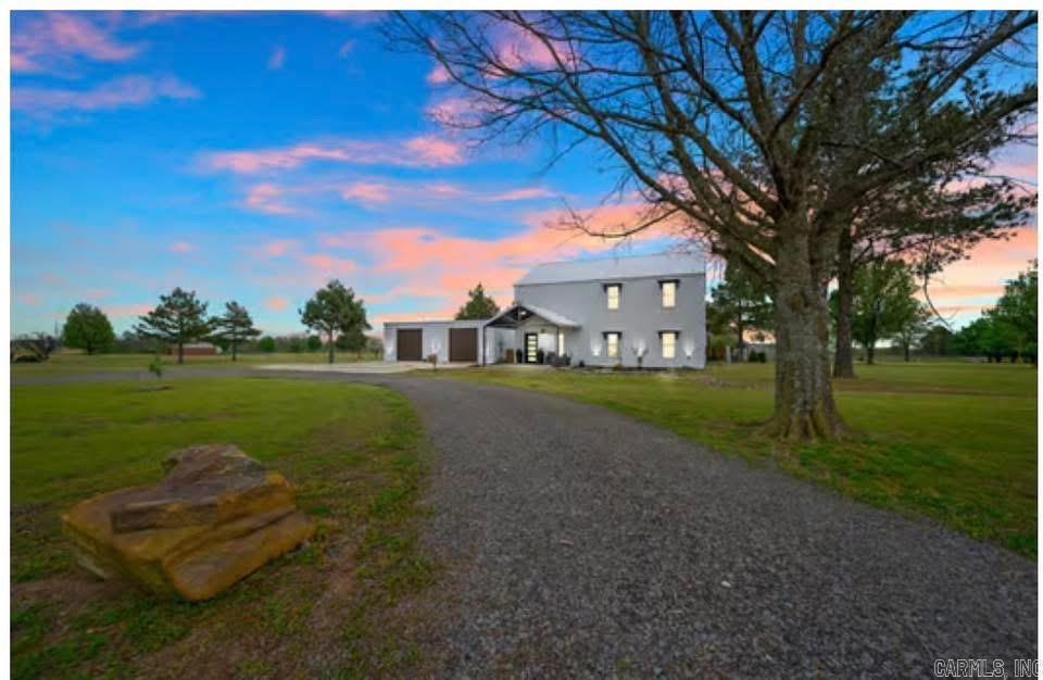 104 Staggs  Nashville, AR