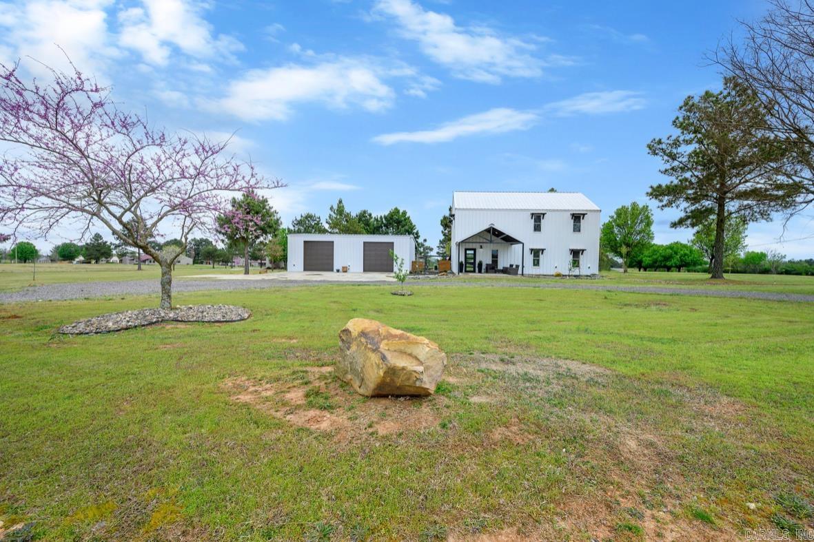 104 Staggs  Nashville, AR