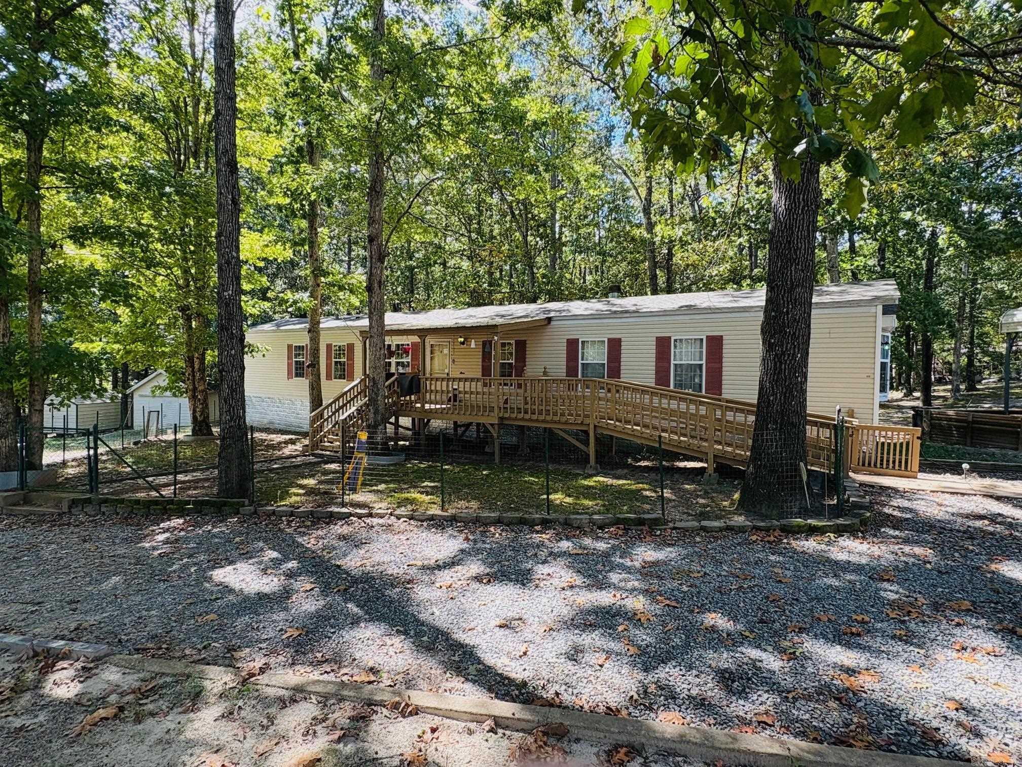 175 Pinnacle  Hensley, AR