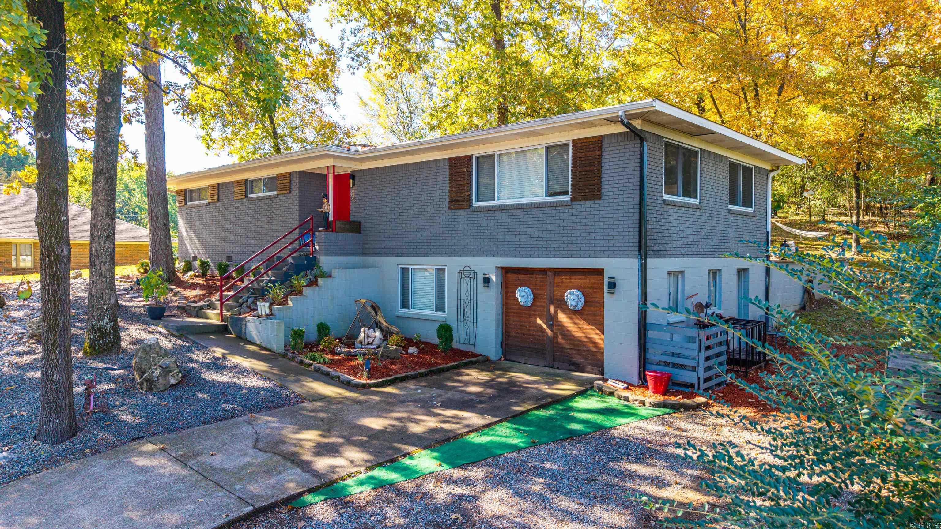 108 ROBINHOOD  Hot Springs, AR