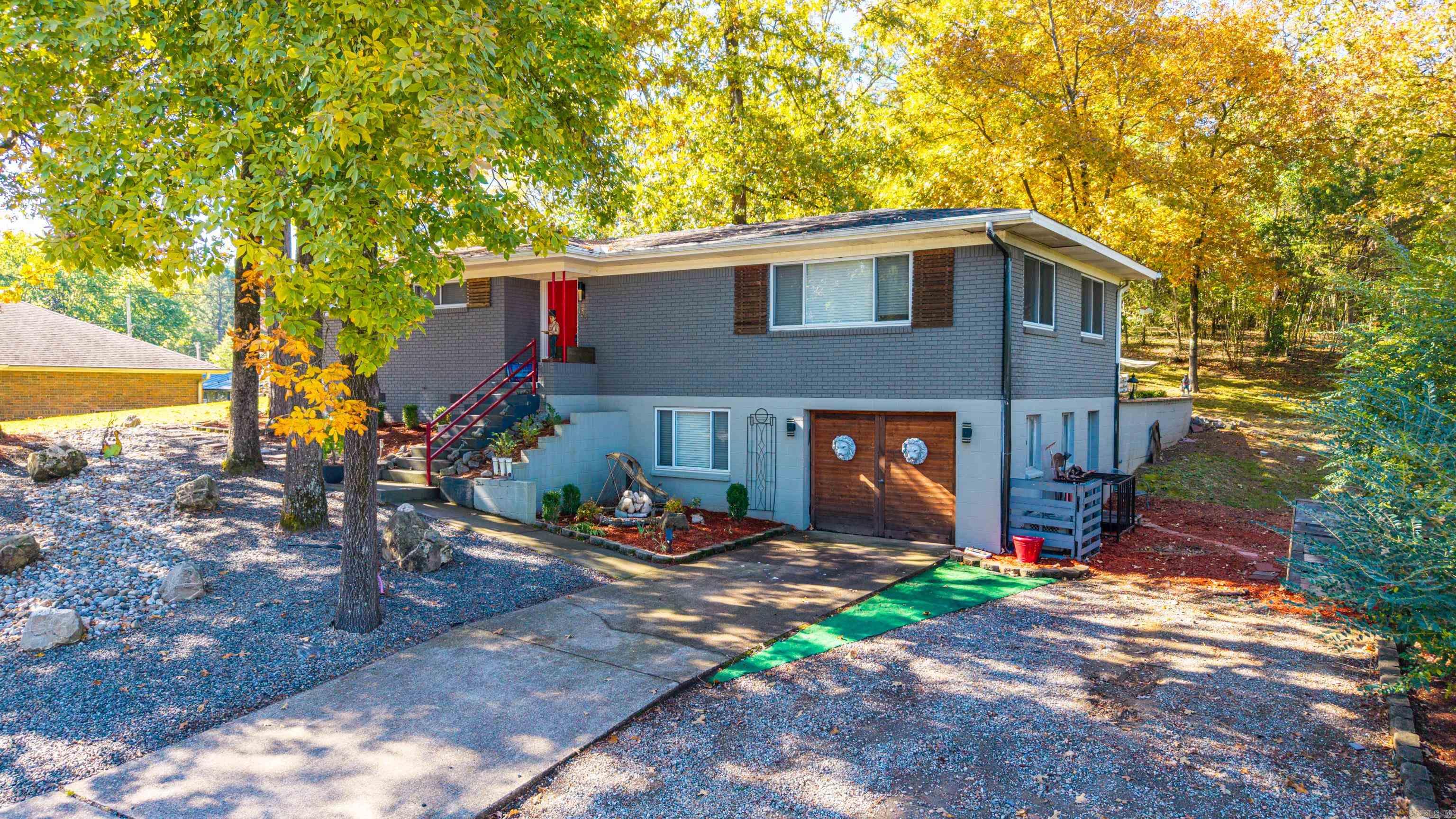 108 ROBINHOOD  Hot Springs, AR