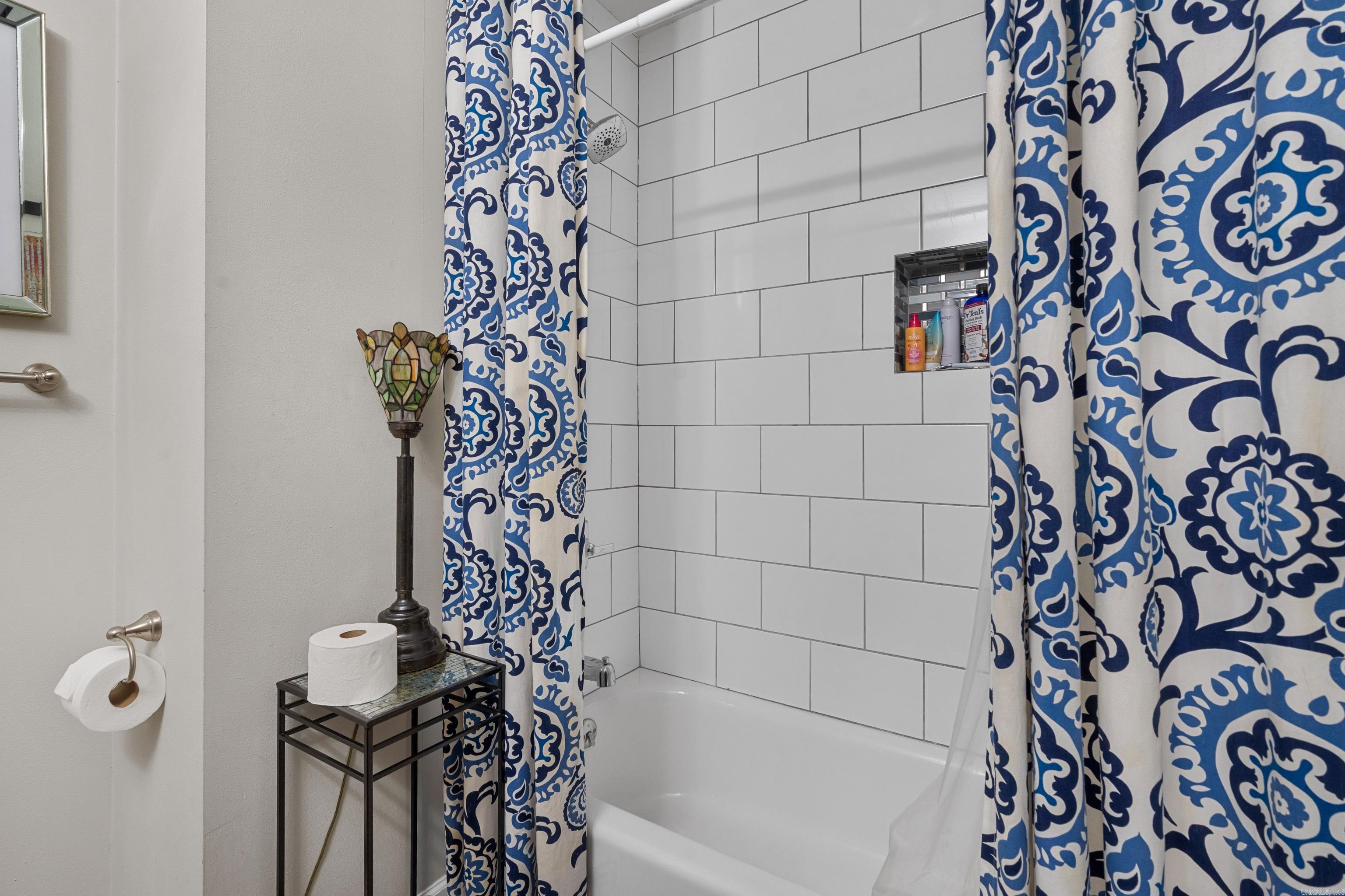 108 ROBINHOOD  Hot Springs, AR