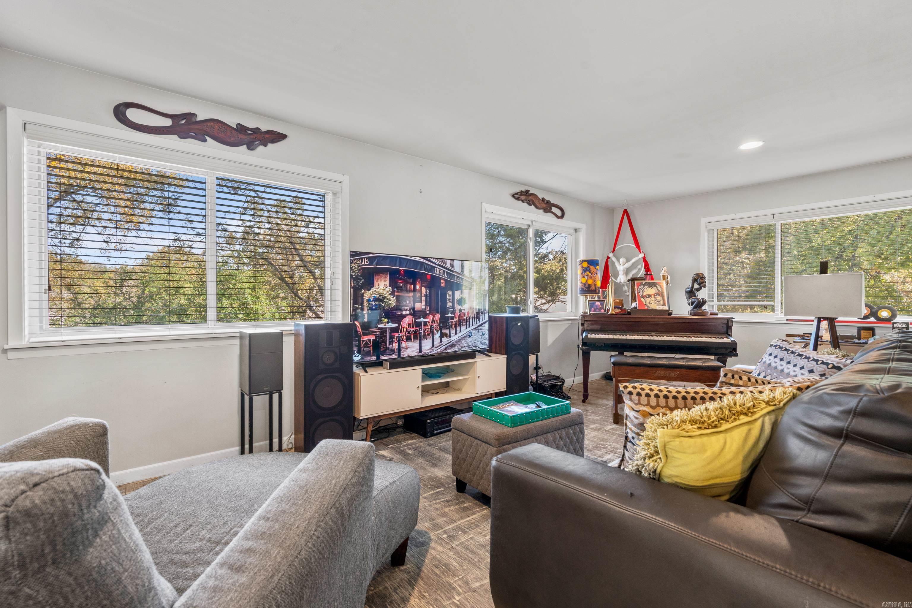 108 ROBINHOOD  Hot Springs, AR