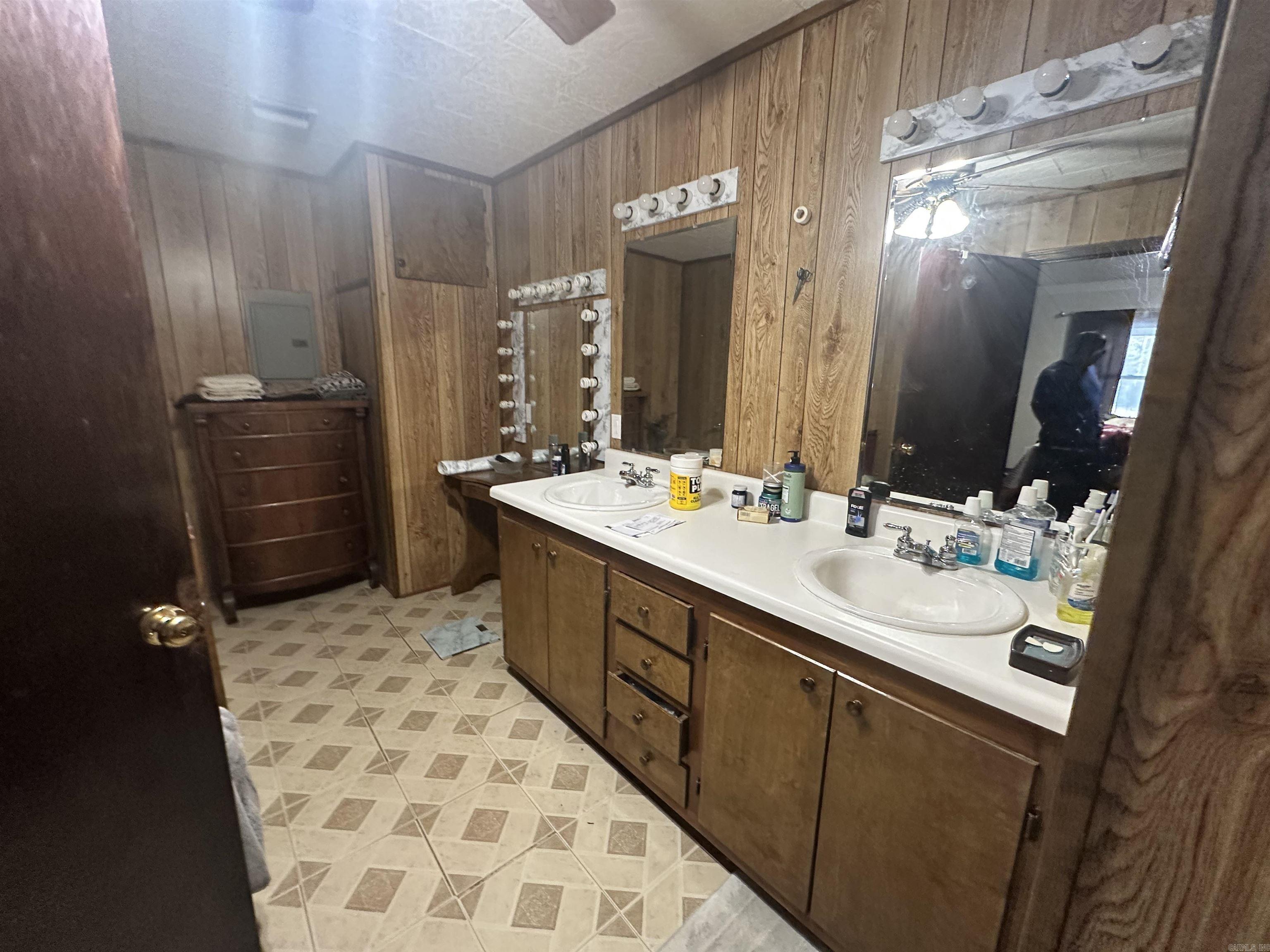 309 Arizona  Star City, AR