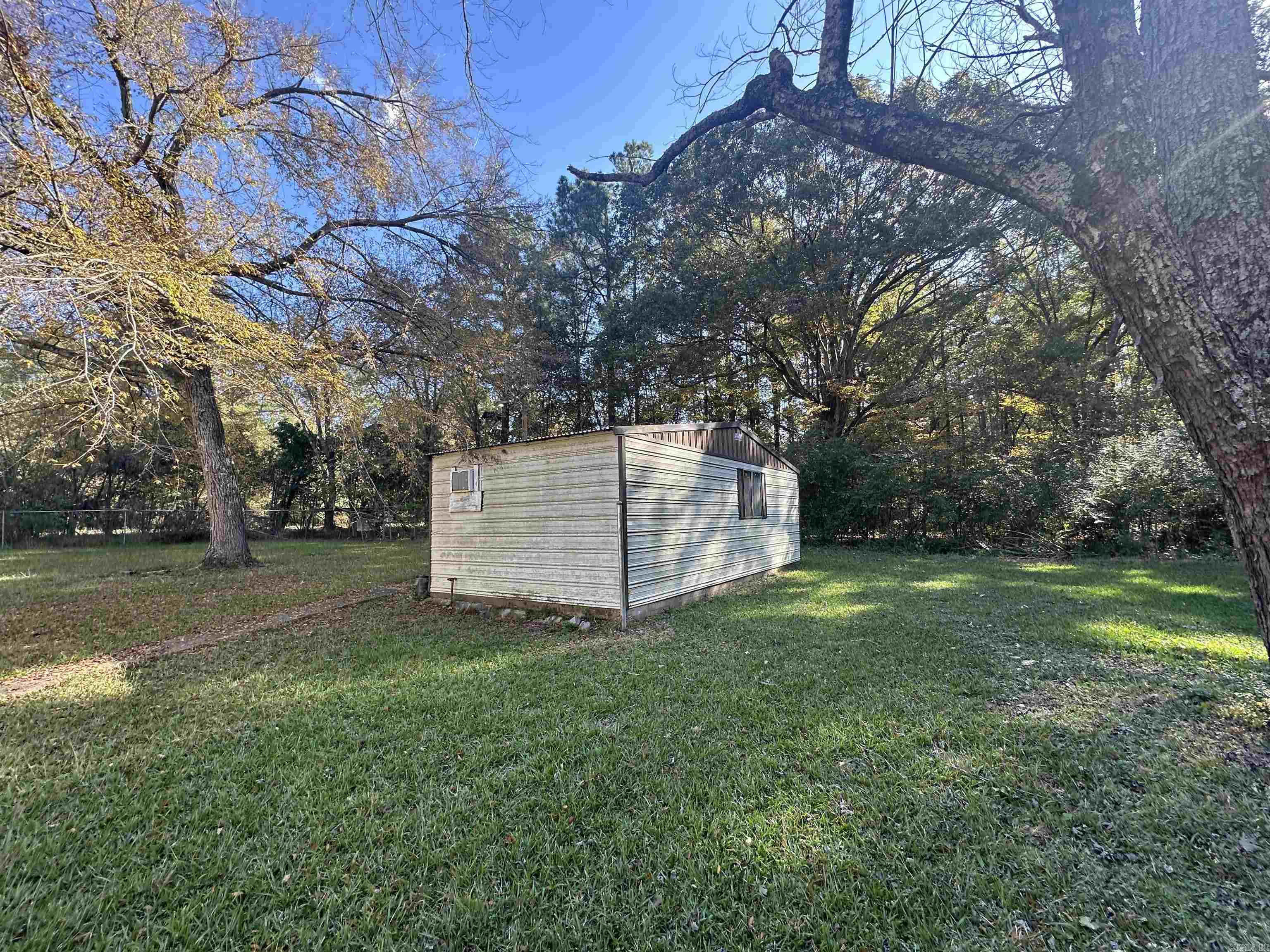 309 Arizona  Star City, AR