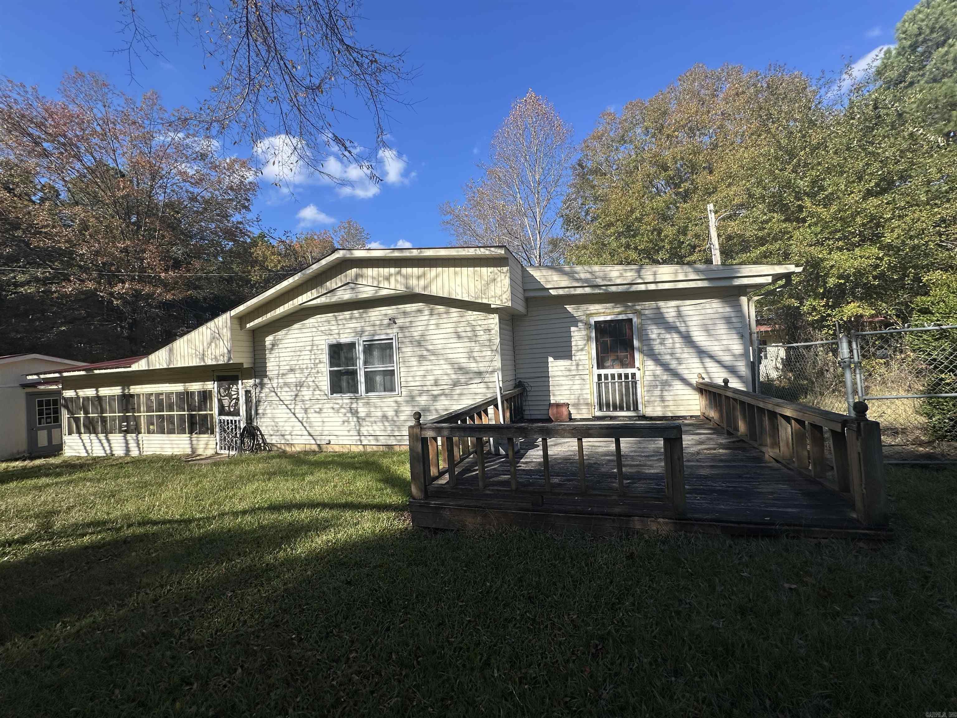 309 Arizona  Star City, AR