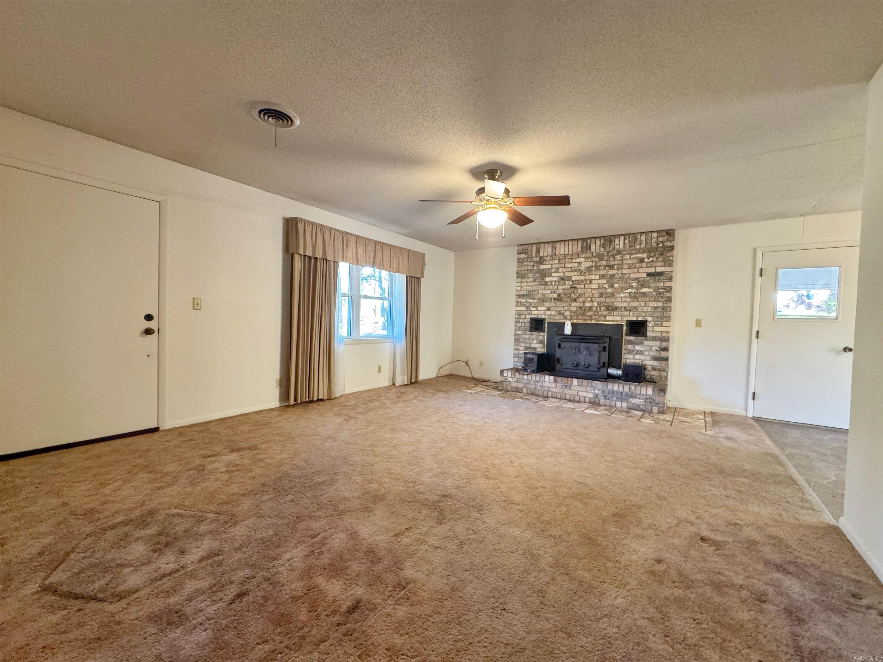 147 Memory  Clinton, AR