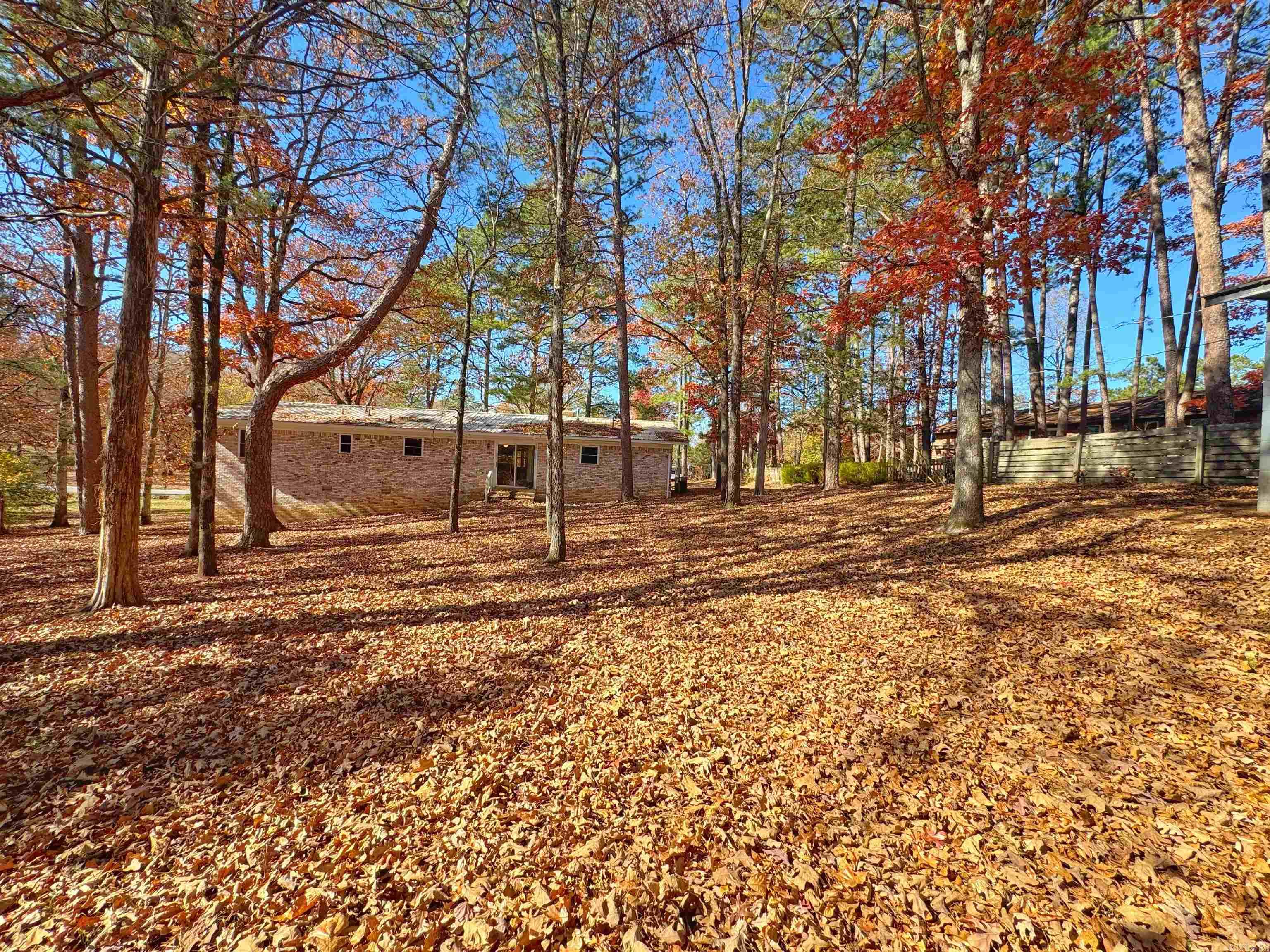 147 Memory  Clinton, AR