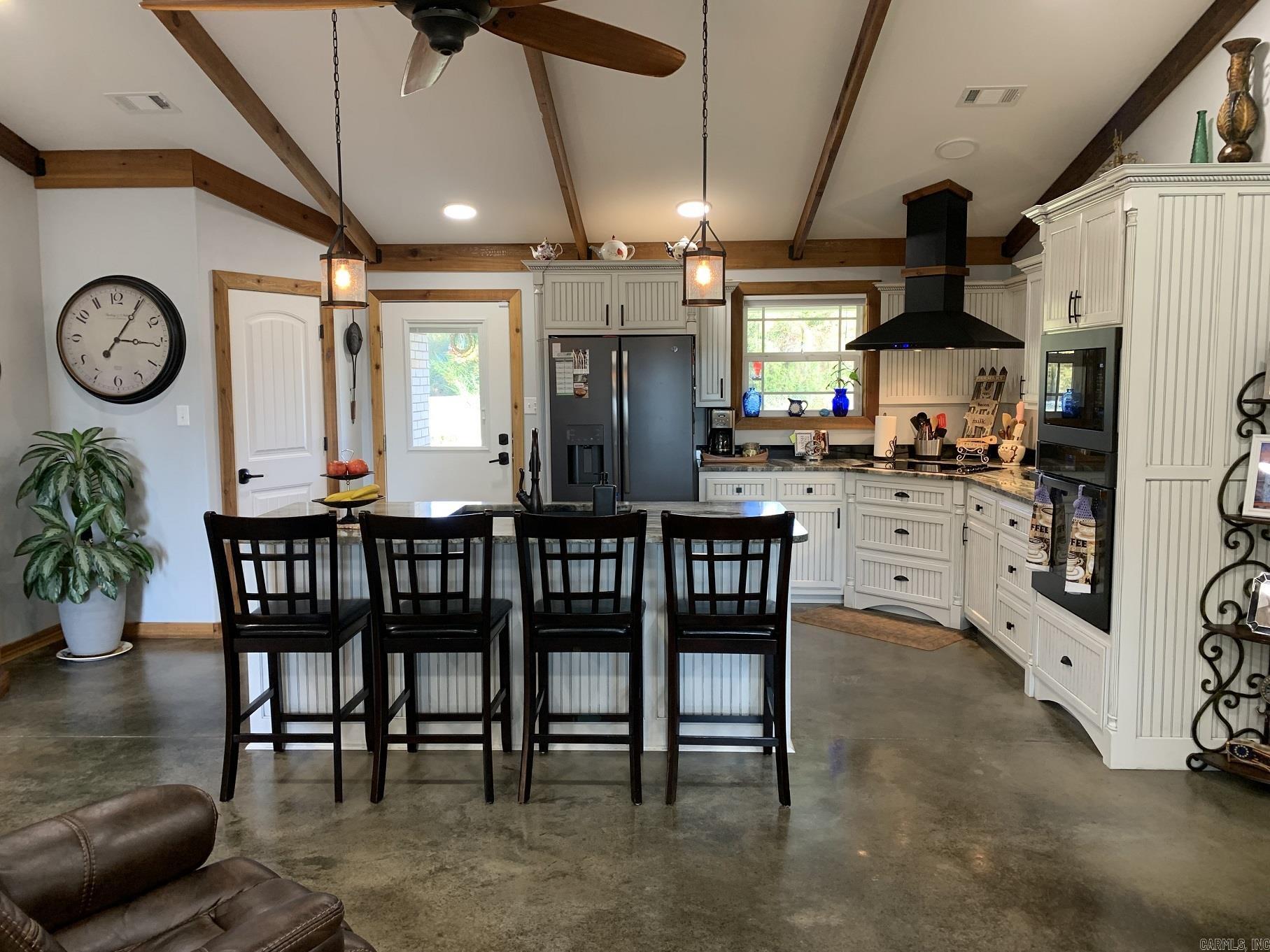 1544 Sweeden  Russellville, AR