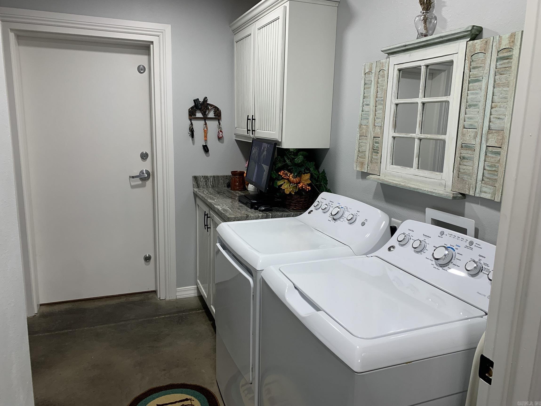 1544 Sweeden  Russellville, AR