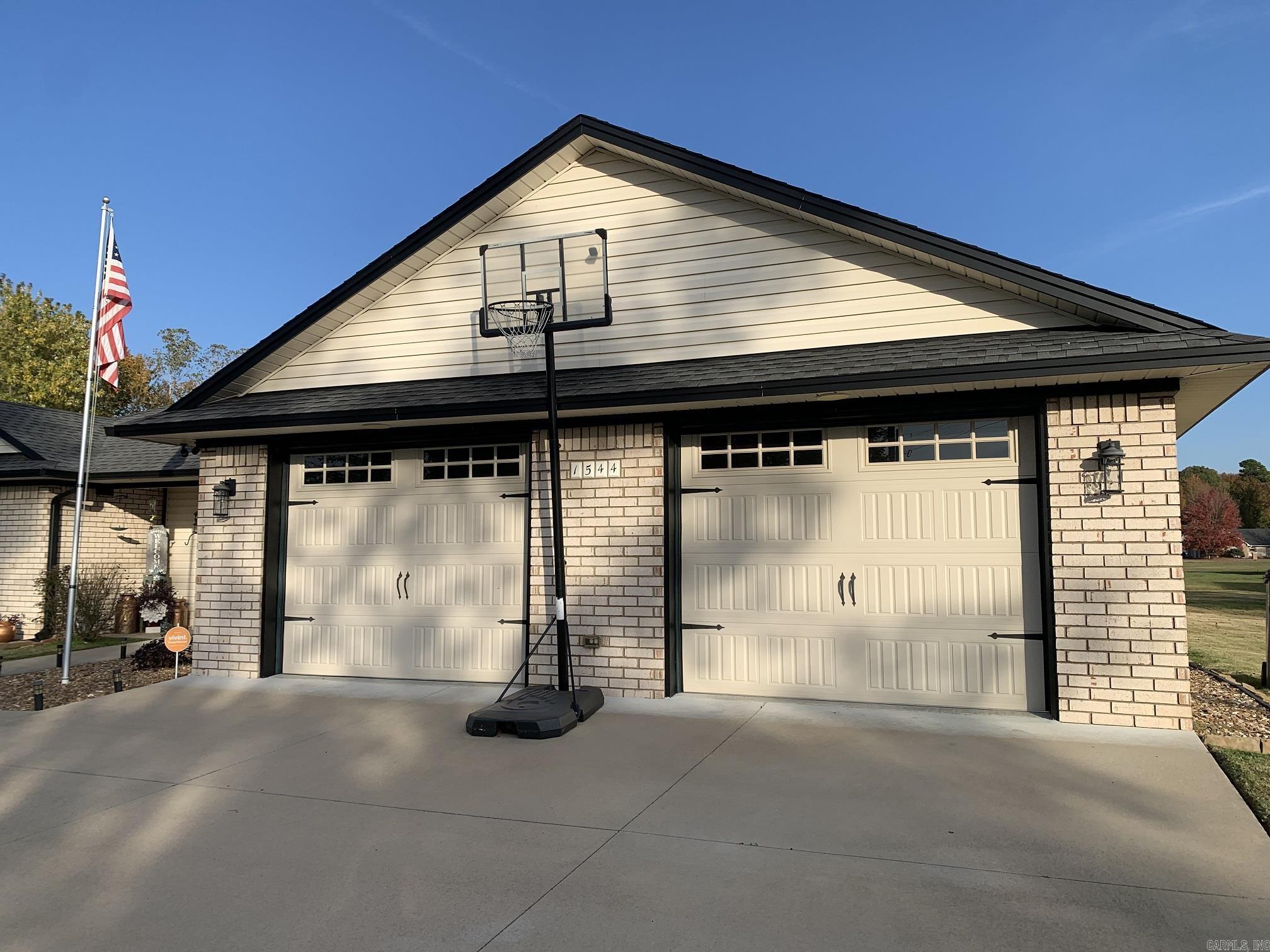 1544 Sweeden  Russellville, AR