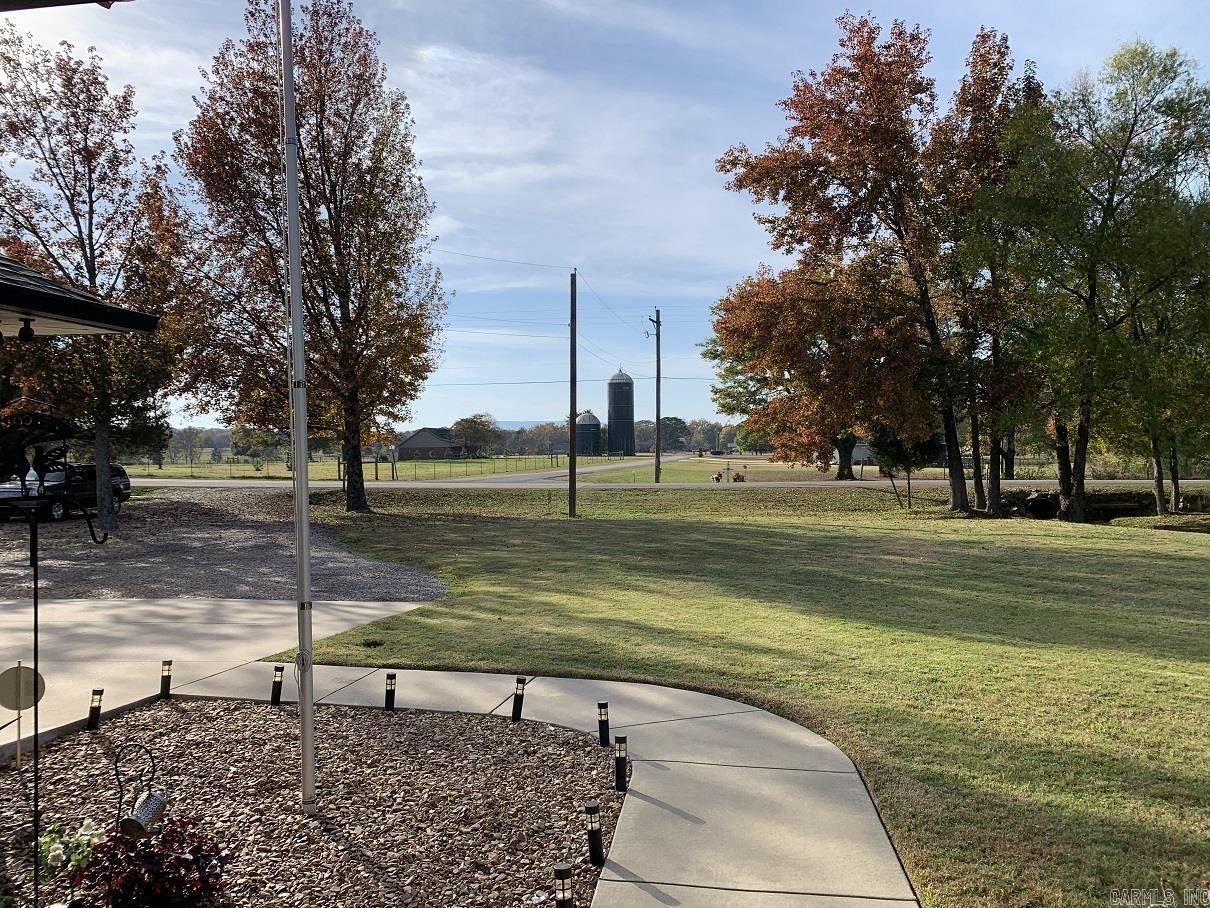 1544 Sweeden  Russellville, AR